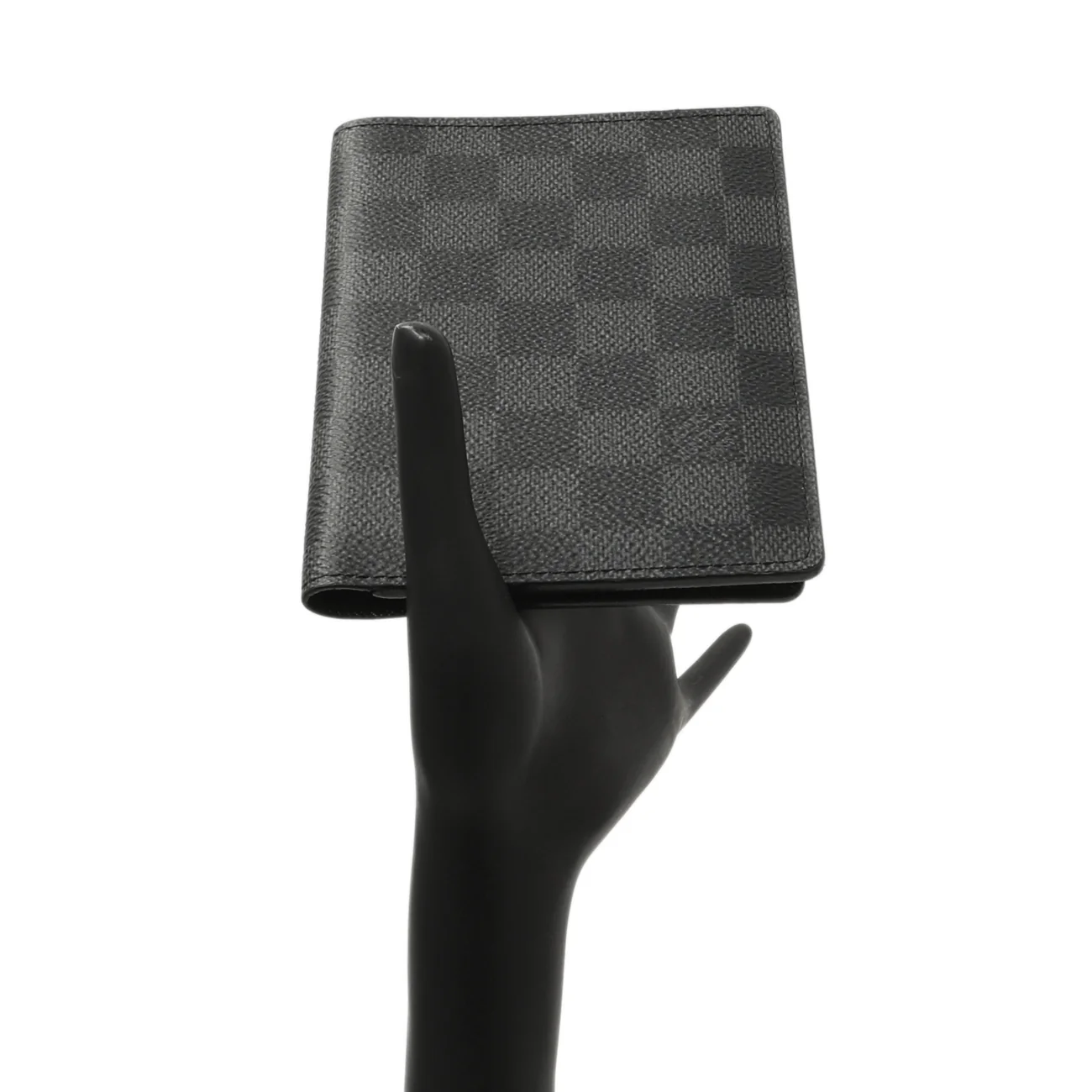 Louis Vuitton Damier Graphite Passport Cover - Image 7