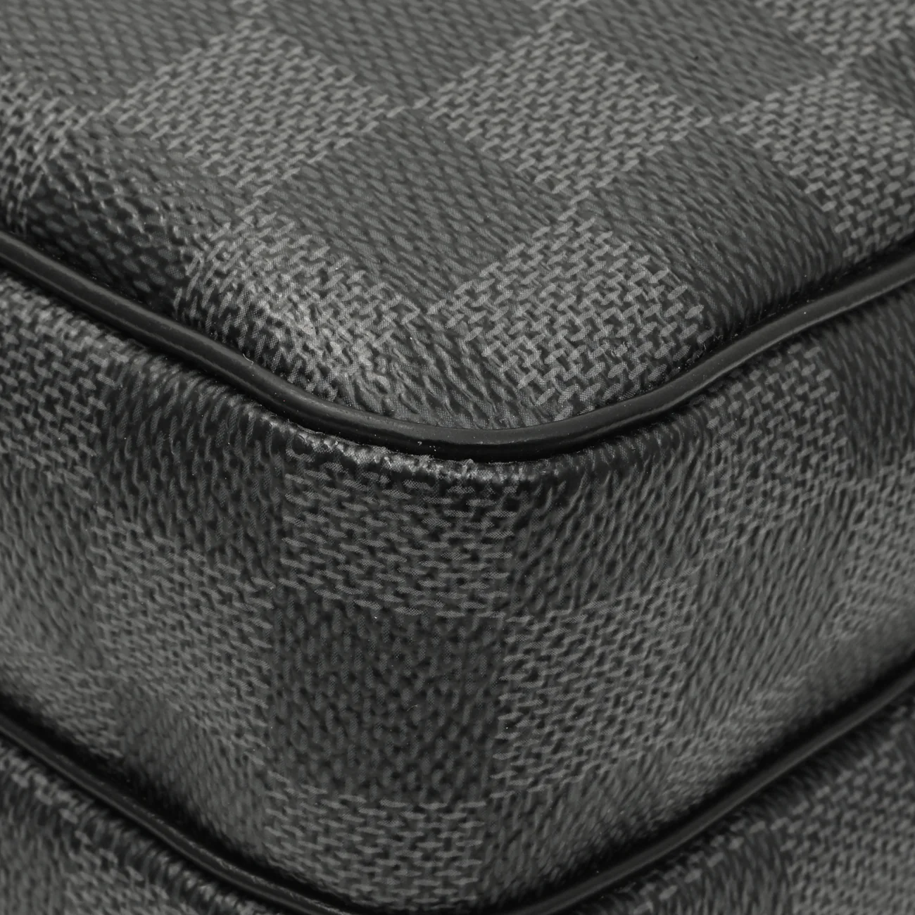Louis Vuitton Damier Graphite Rem Bag - Image 5