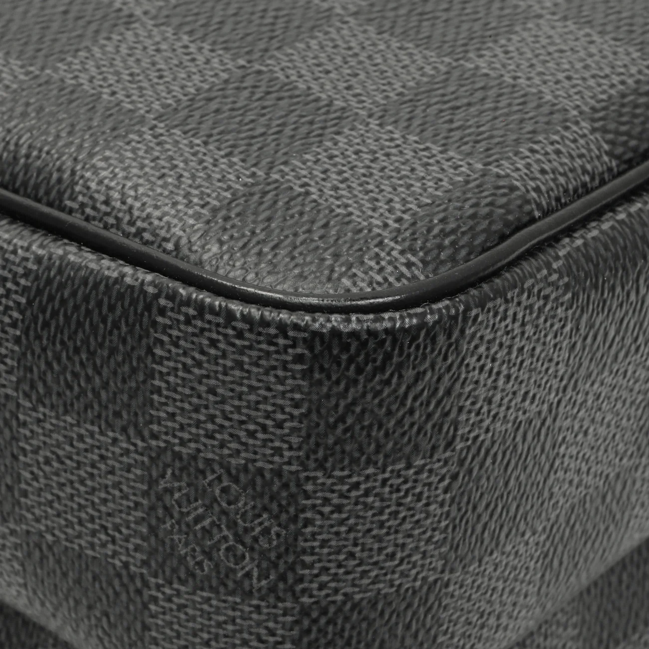 Louis Vuitton Damier Graphite Rem Bag - Image 6