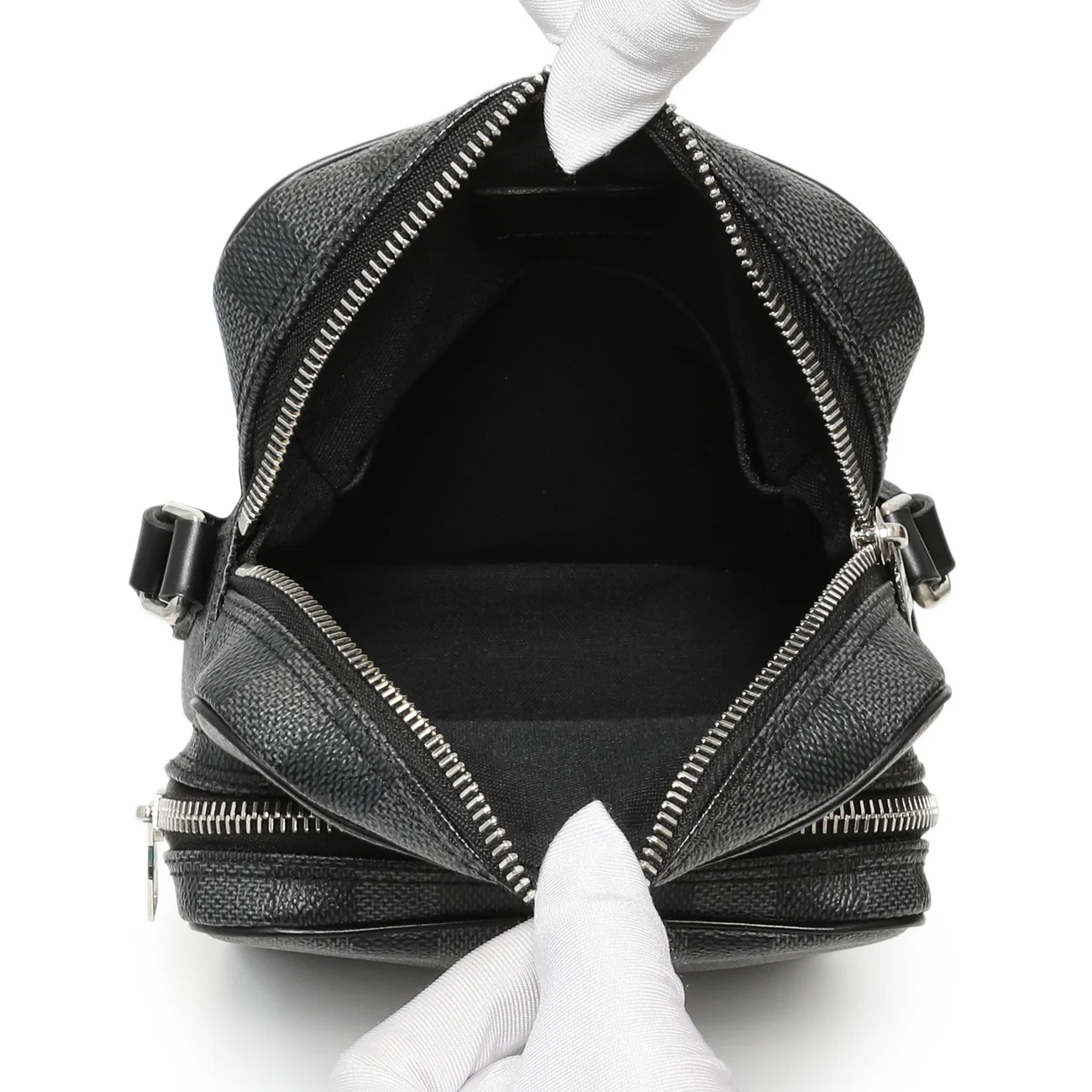 Louis Vuitton Damier Graphite Rem Bag - Image 8
