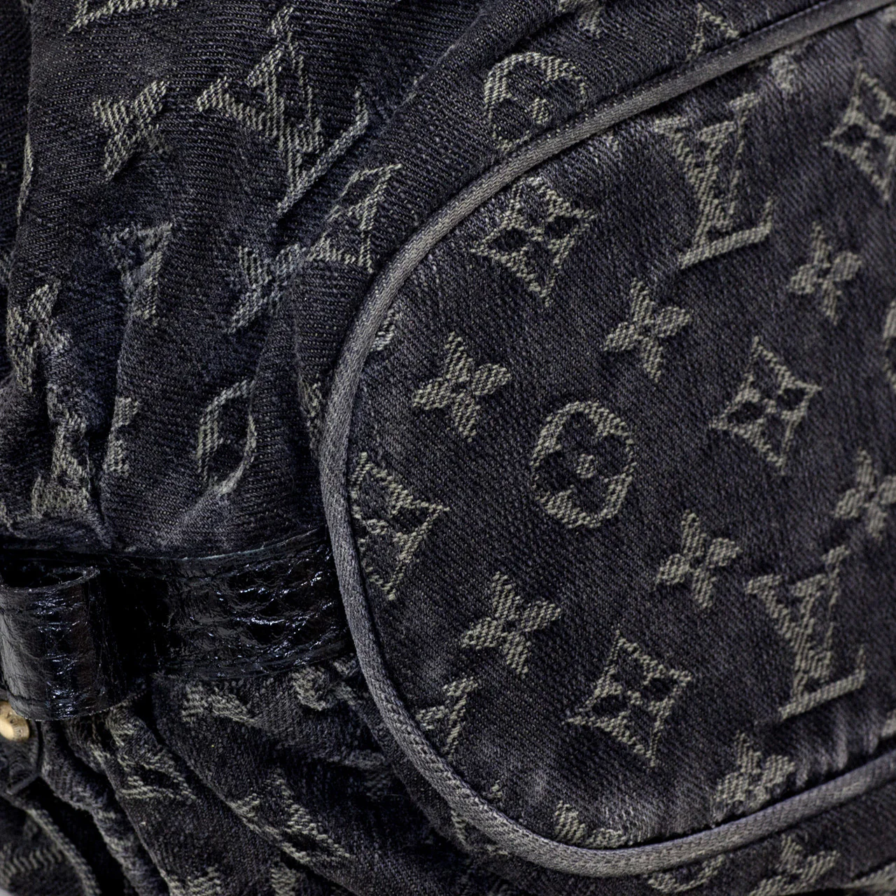 Louis Vuitton Denim Mahina XS - Image 8