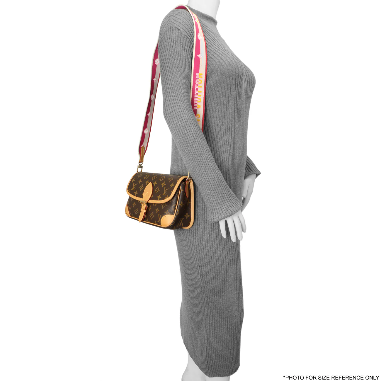 Louis Vuitton Fuchsia Monogram Diane - Image 6