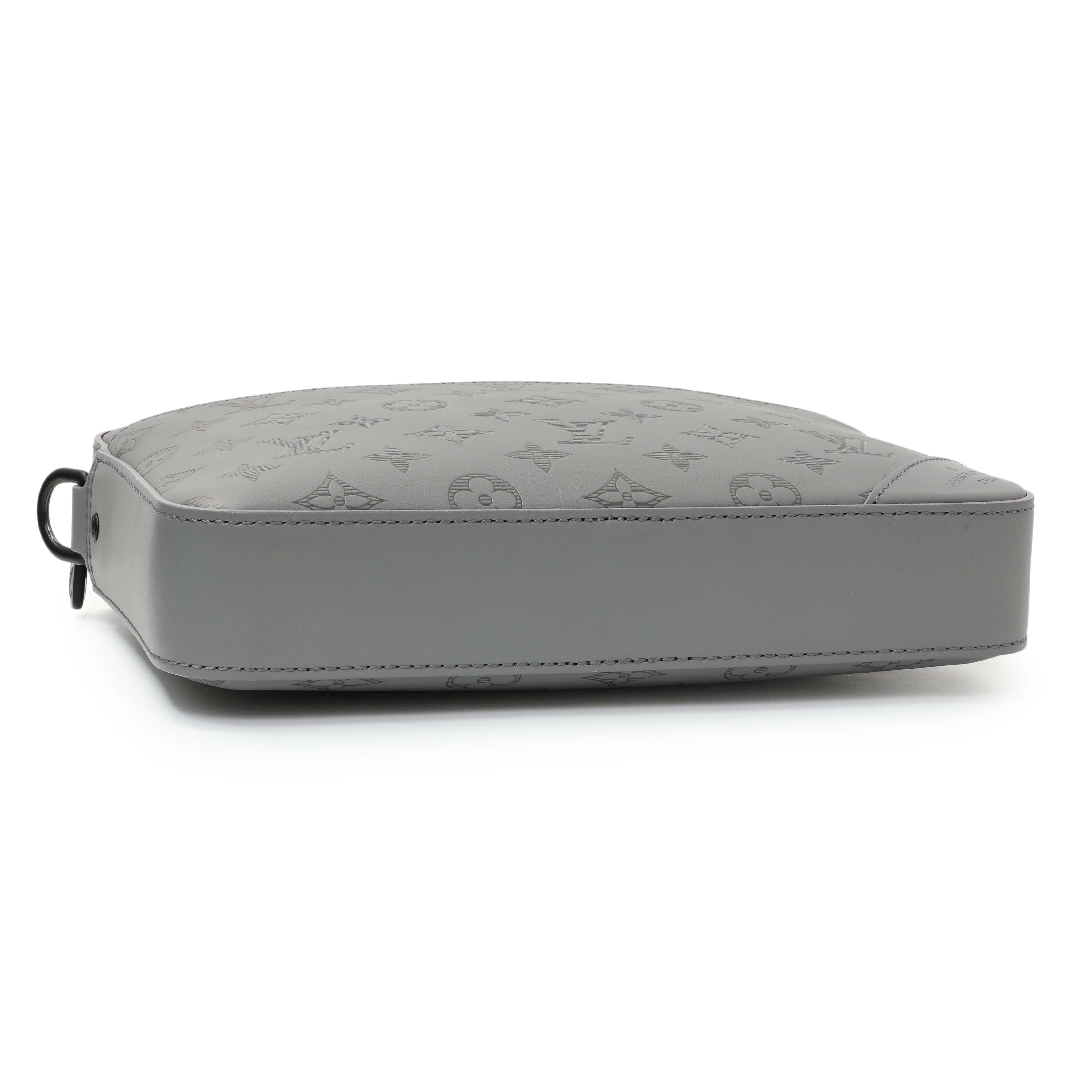 Louis Vuitton Grey Calfskin Monogram Shadow Duo Messenger - Image 3