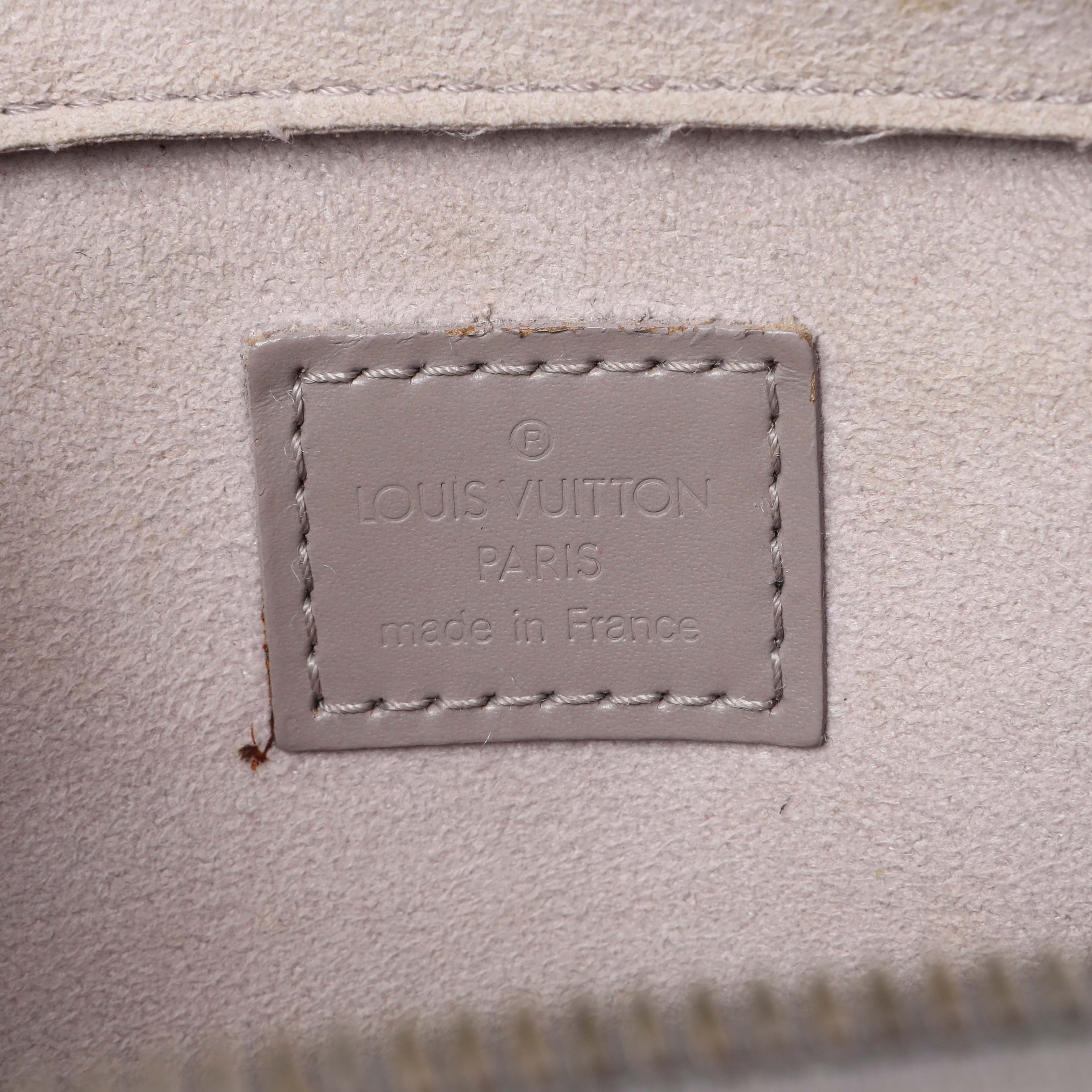 Louis Vuitton Lilac Epi Pont-Neuf PM - Image 9
