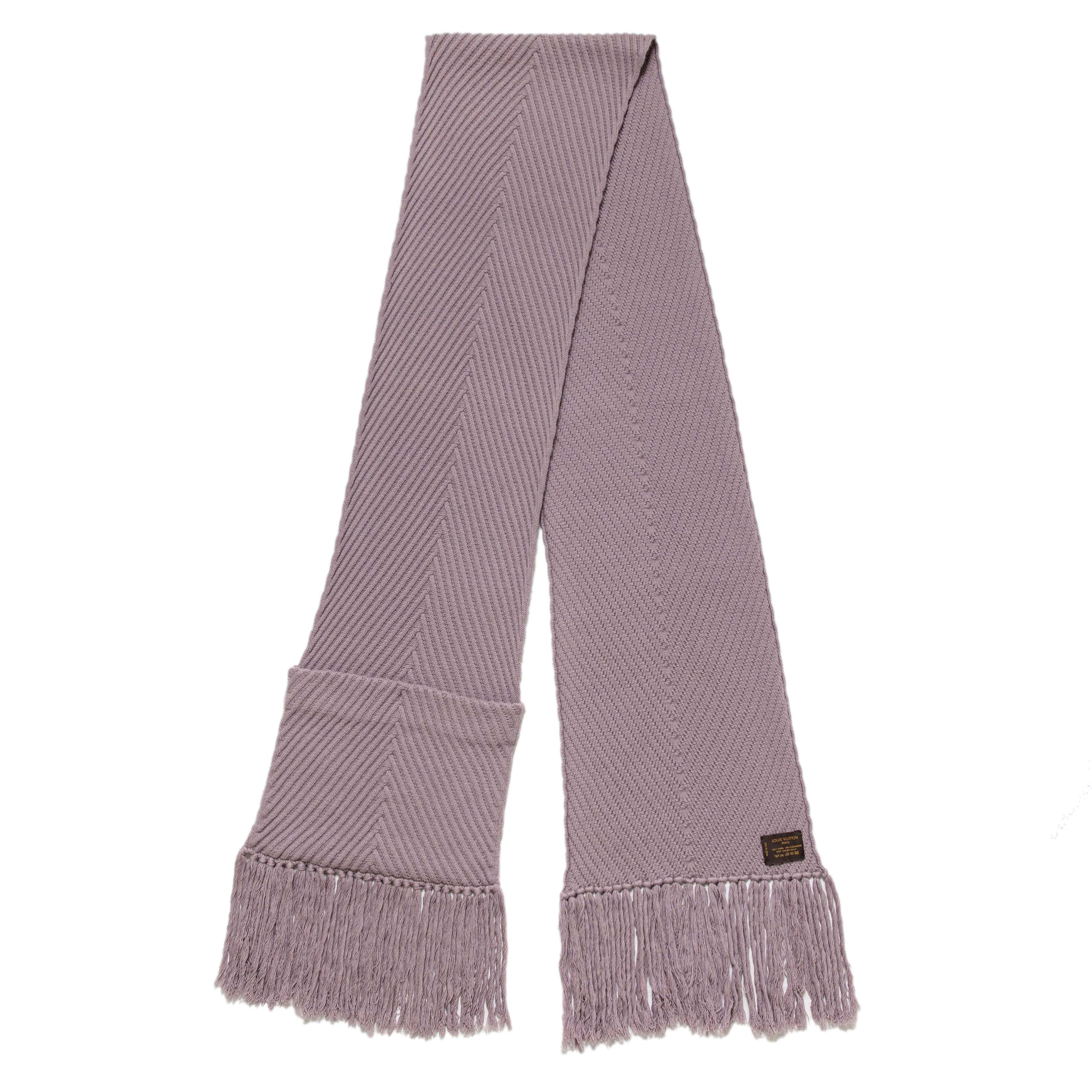 Louis Vuitton Lilac Wool Knit Pocket Scarf - Image 2
