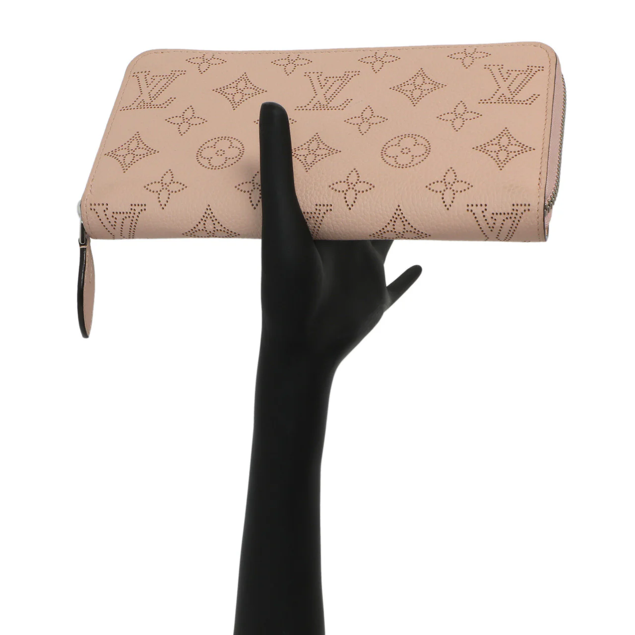 Louis Vuitton Magnolia Mahina Zippy Wallet - Image 18
