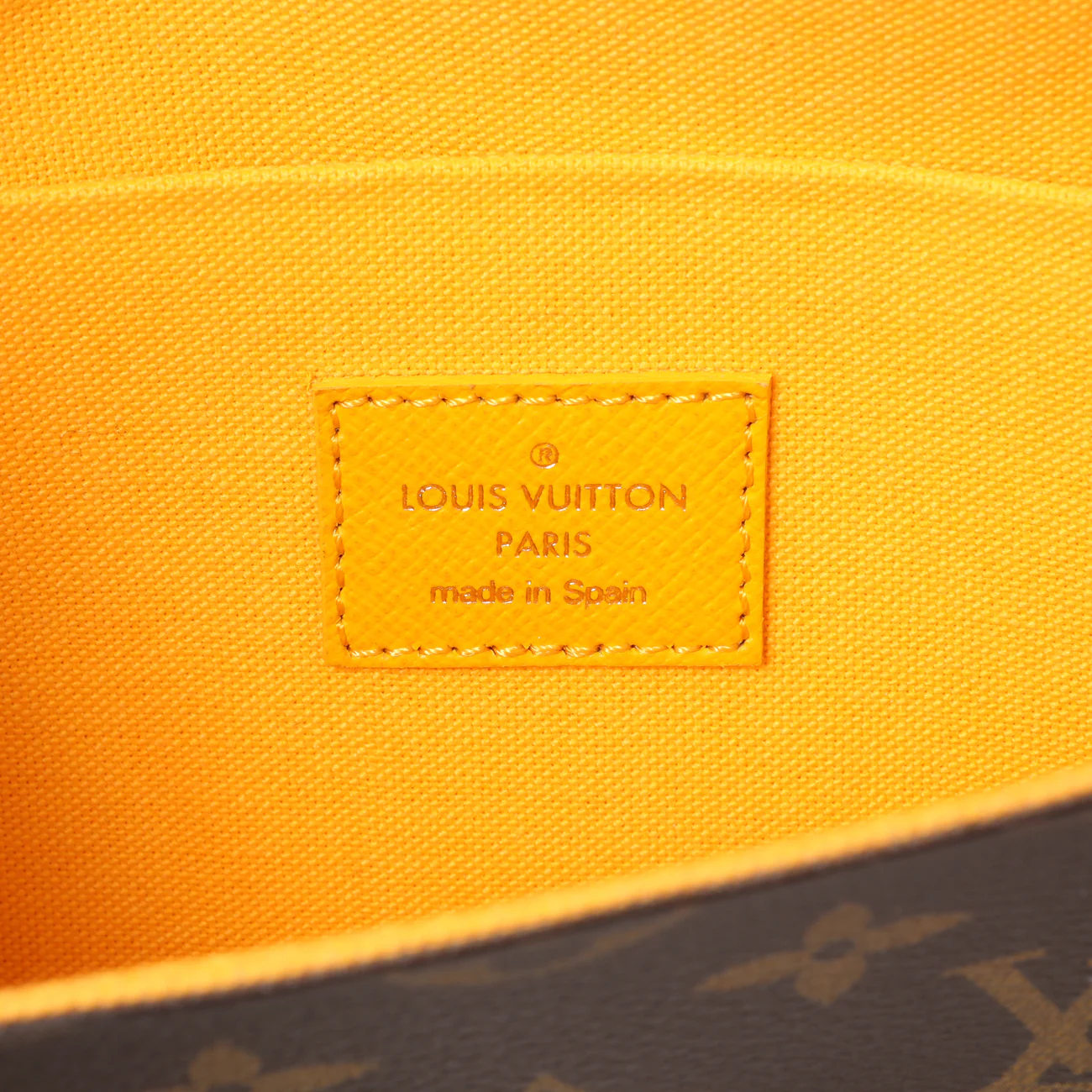 Louis Vuitton Monogram 2022 Christmas Animation New York Soho Pochette Felicie Chain Wallet - Image 6