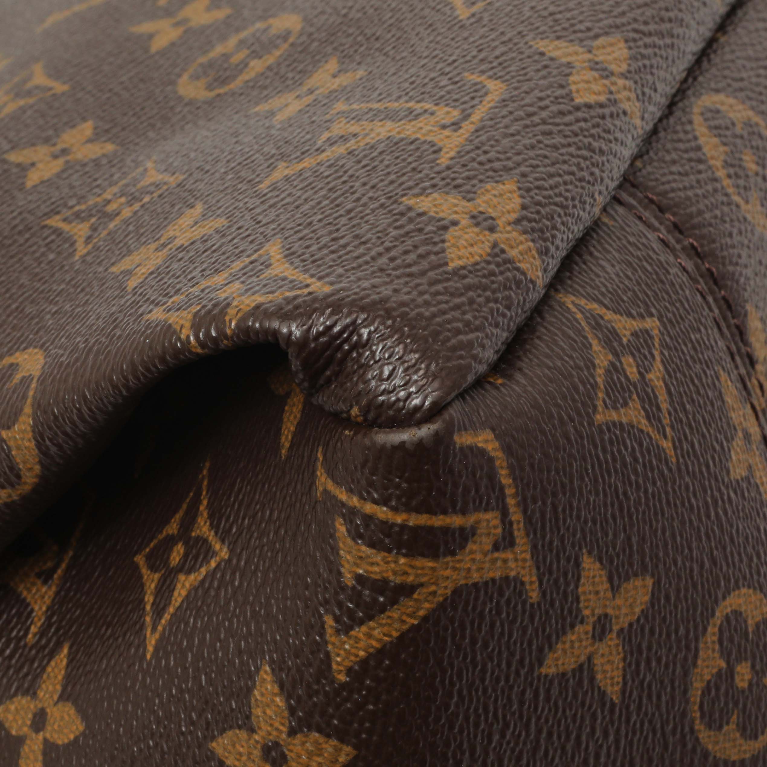 Louis Vuitton Monogram Artsy MM - Image 6