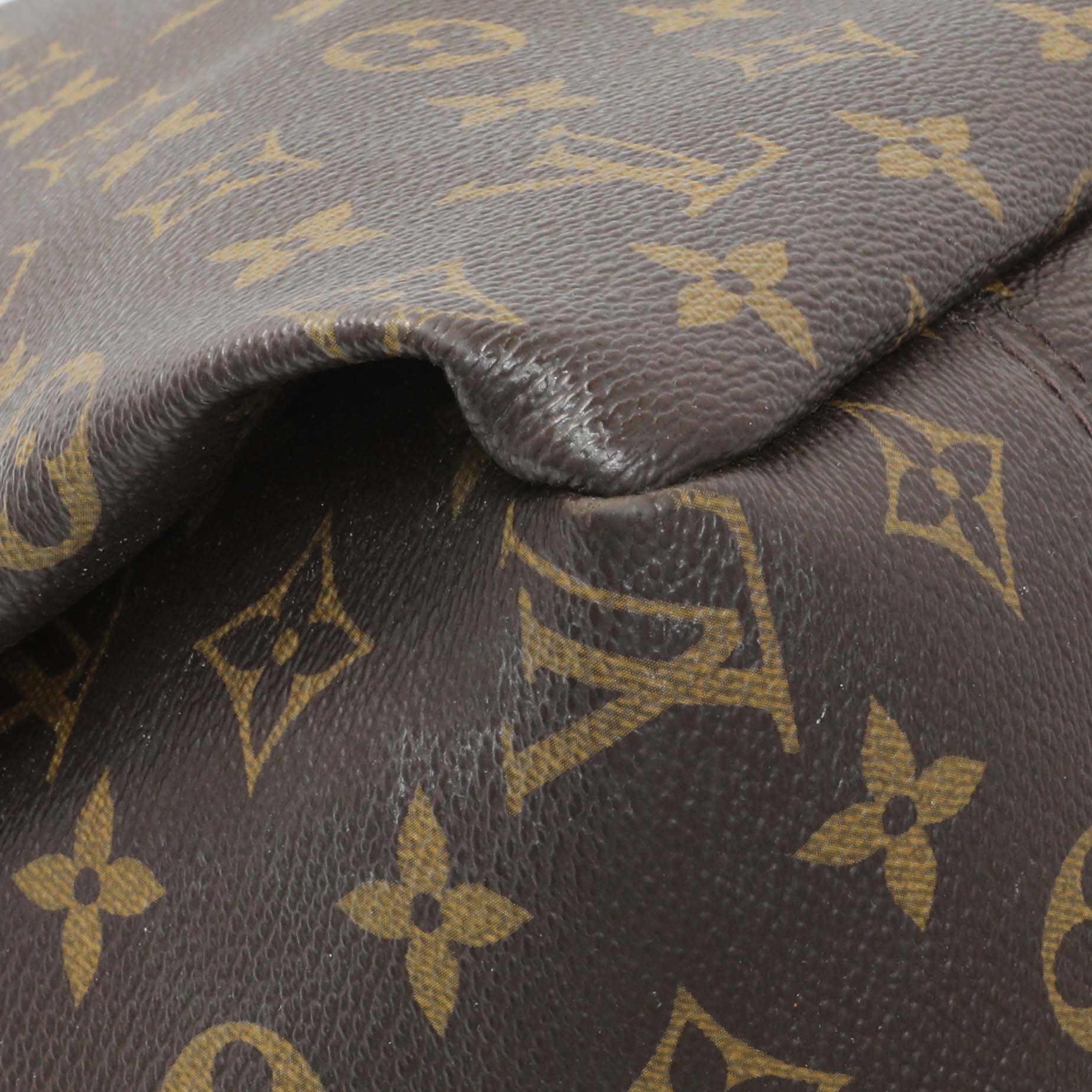 Louis Vuitton Monogram Artsy MM - Image 4