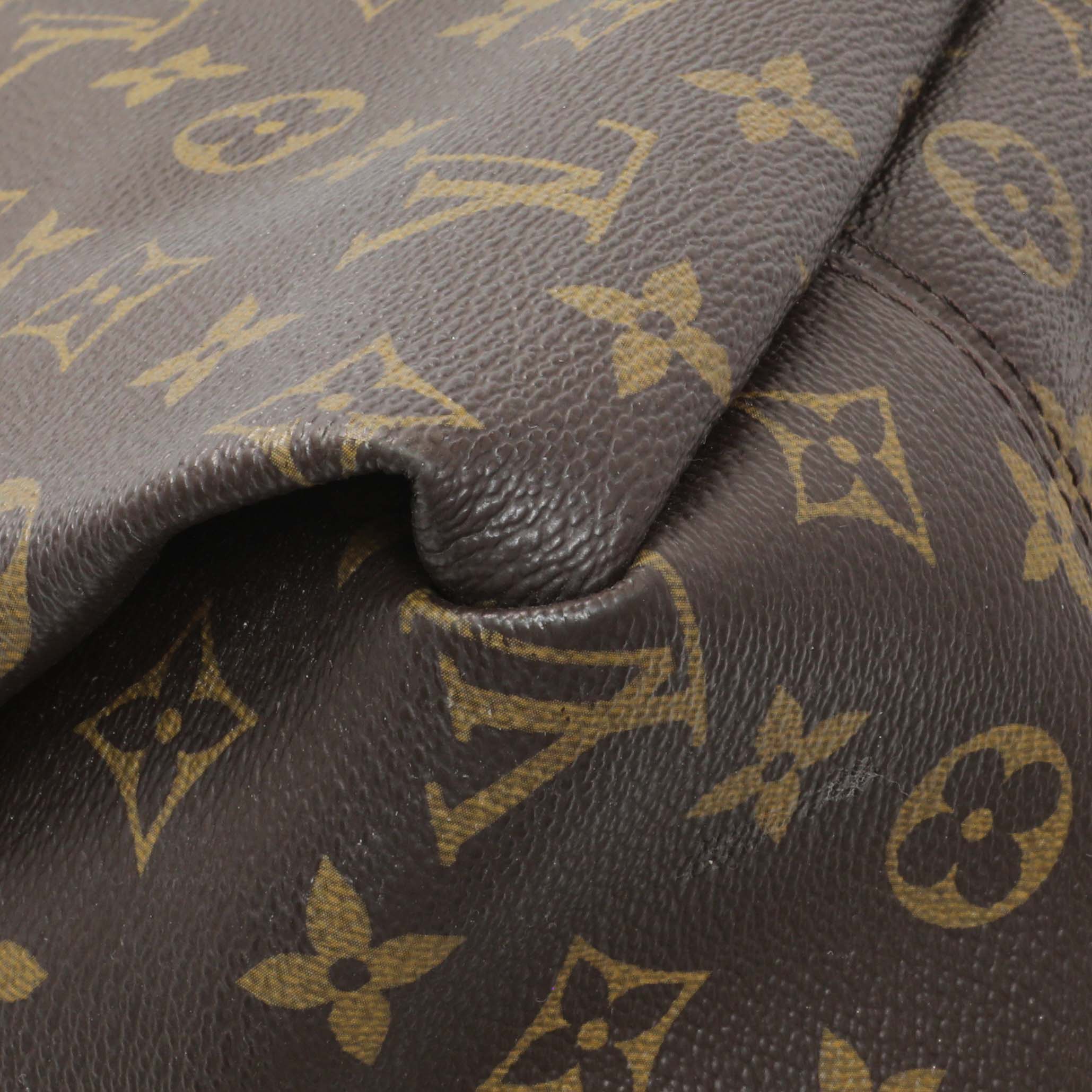 Louis Vuitton Monogram Artsy MM - Image 6