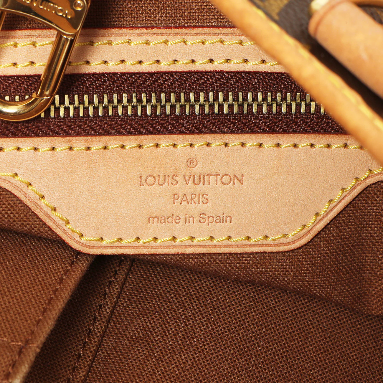 Louis Vuitton Monogram Batignolles Vertical - Image 9