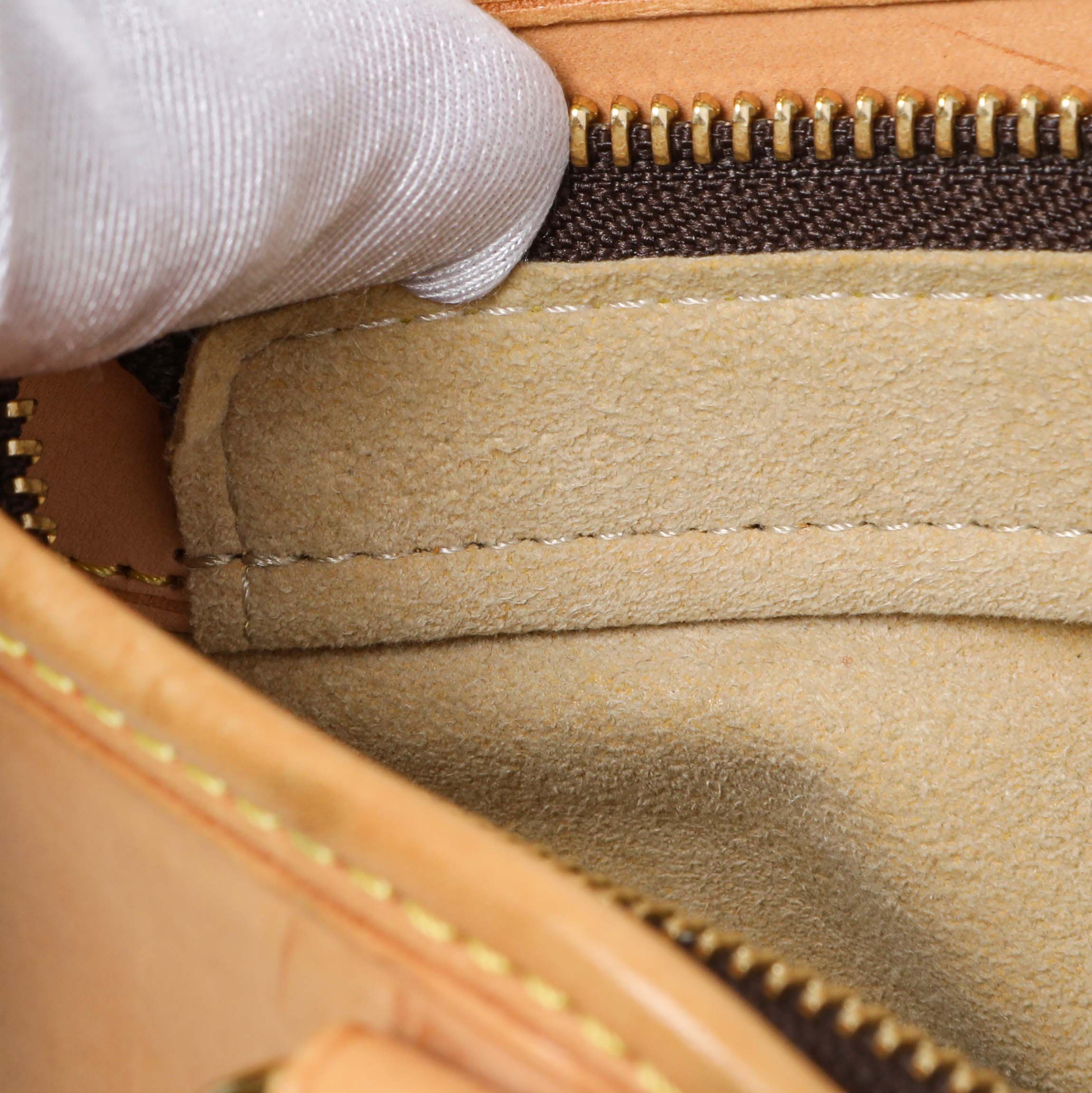 Louis Vuitton Monogram Boetie PM - Image 10