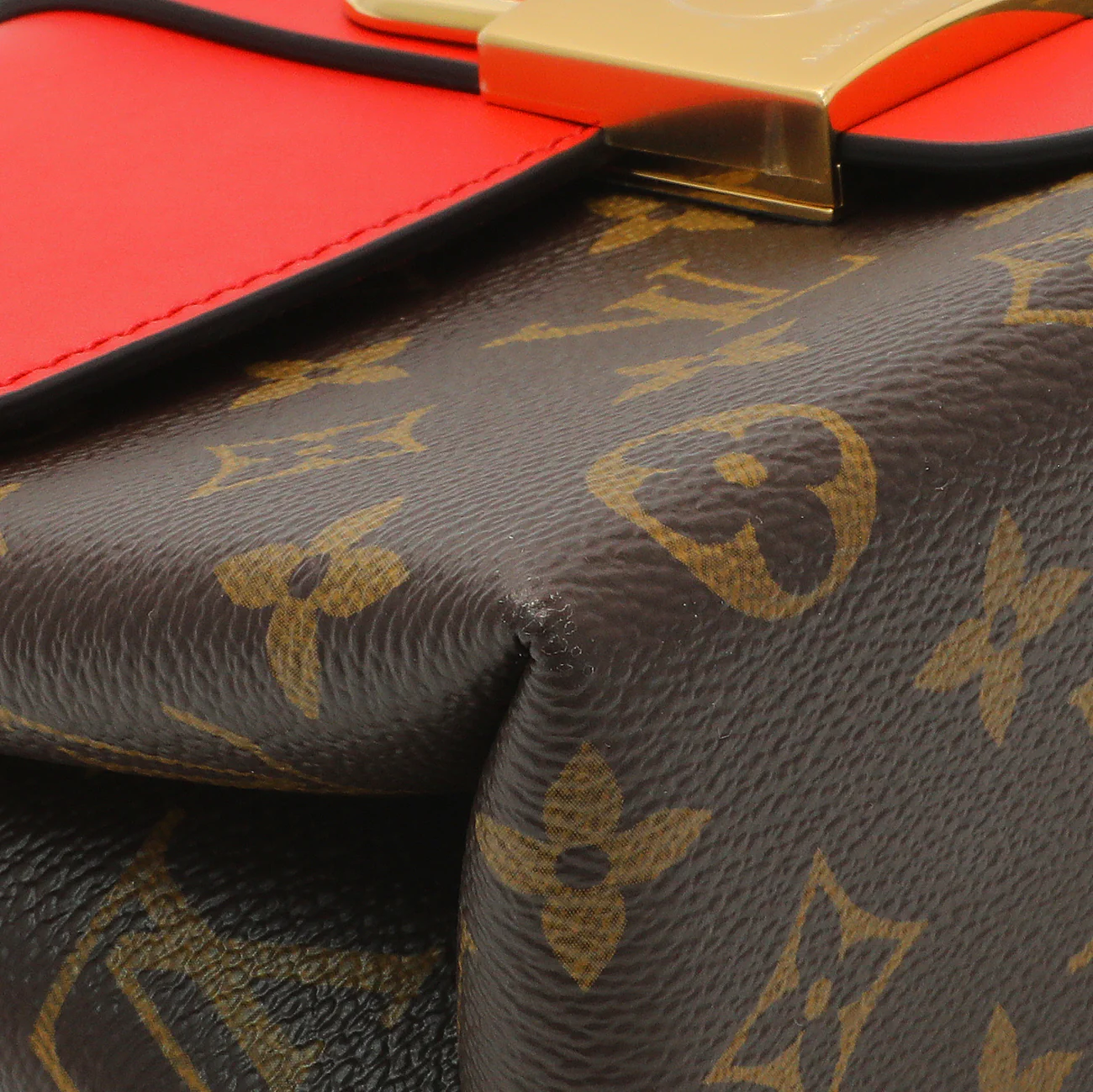 Louis Vuitton Monogram Coquelicot Locky BB - Image 4