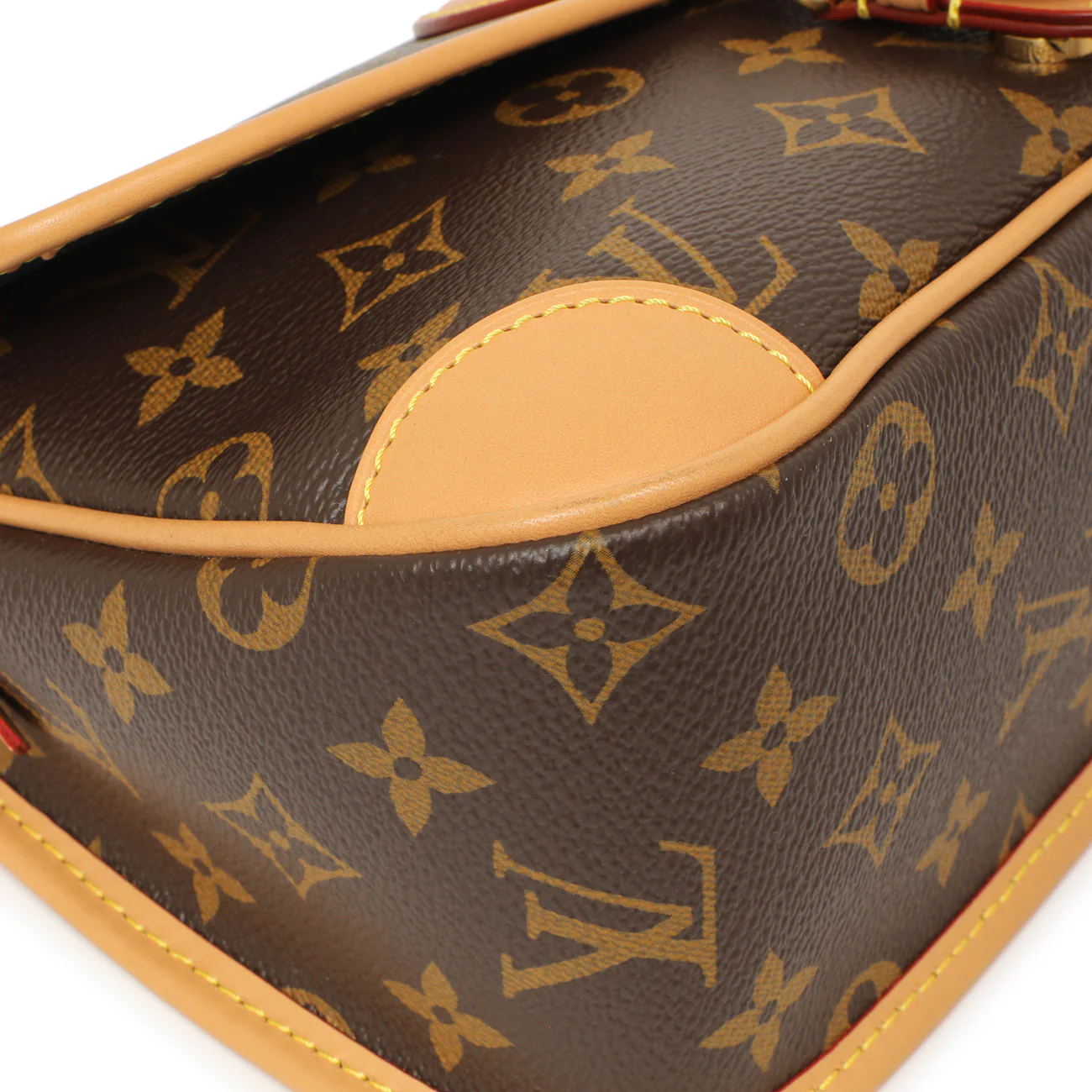 Louis Vuitton Monogram Diane - Image 4