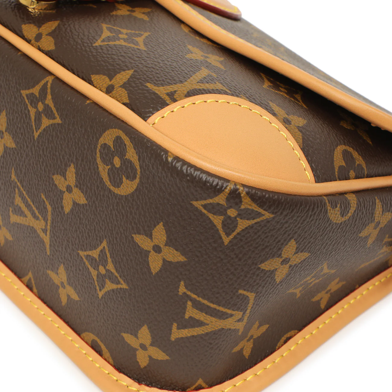 Louis Vuitton Monogram Diane - Image 5