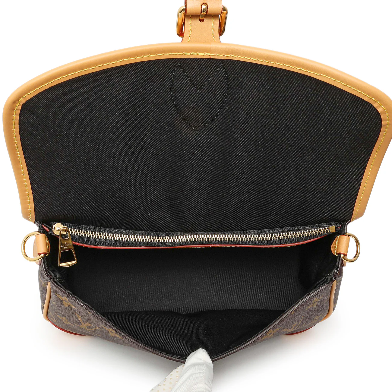 Louis Vuitton Monogram Diane - Image 4