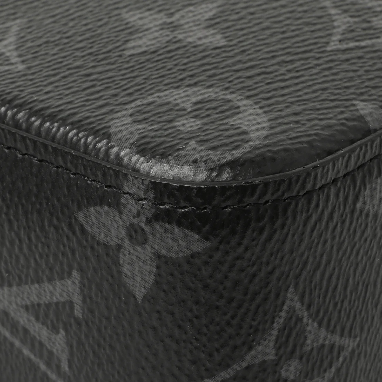 Louis Vuitton Monogram Eclipse Alpha Wearable Wallet - Image 8