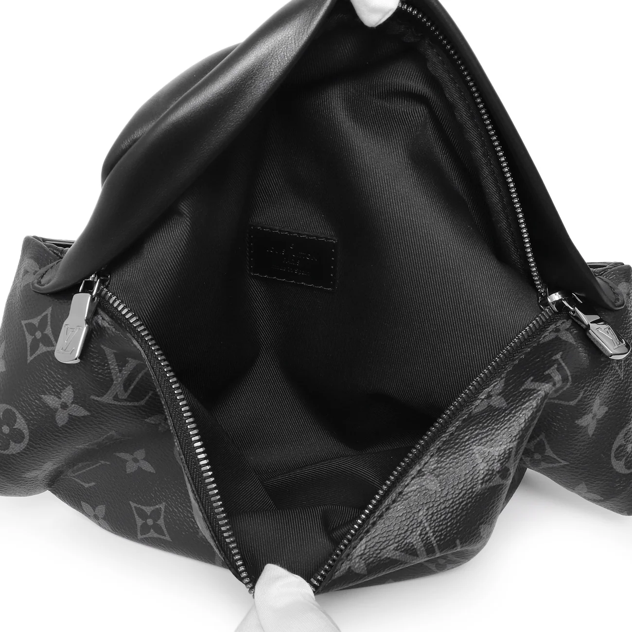 Louis Vuitton Monogram Eclipse Discovery Bumbag - Image 4
