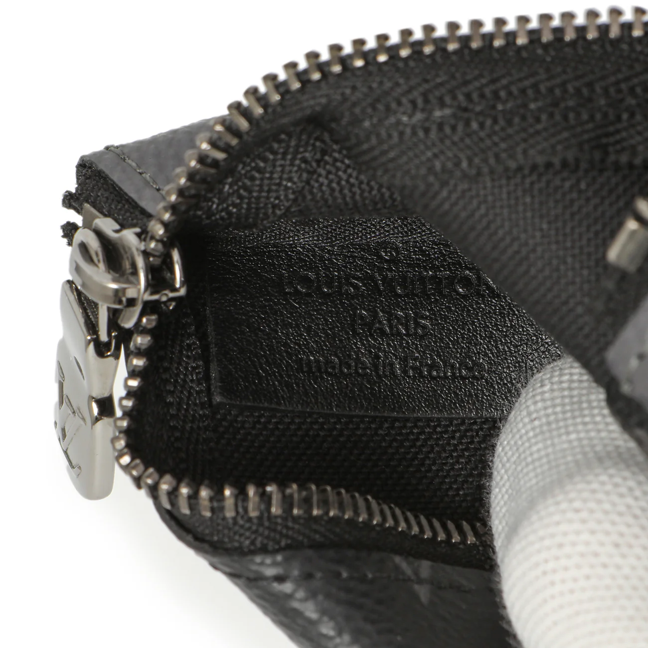 Louis Vuitton Monogram Eclipse Reverse Trio Messenger - Image 17