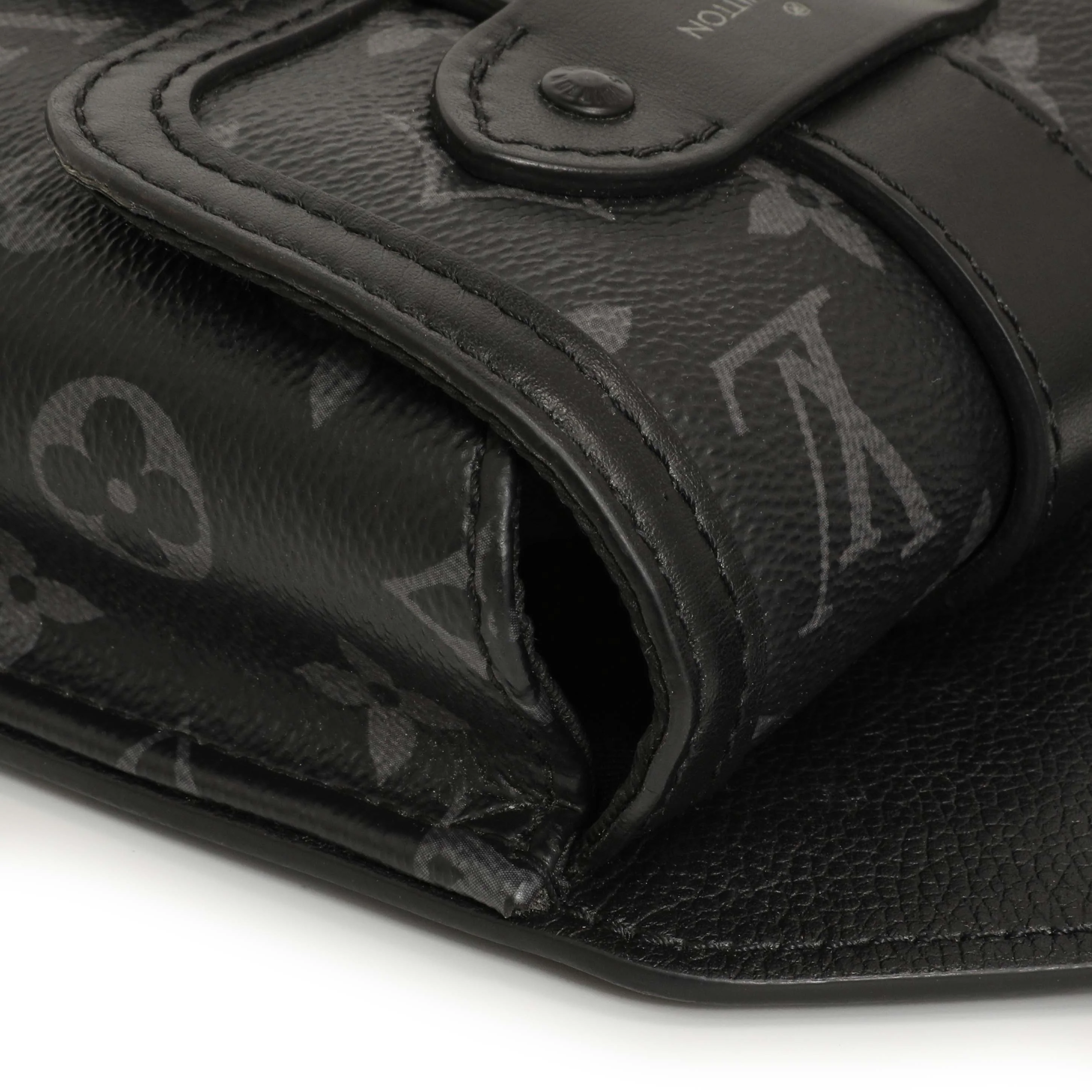 Louis Vuitton Monogram Eclipse Saumur Slingbag - Image 6