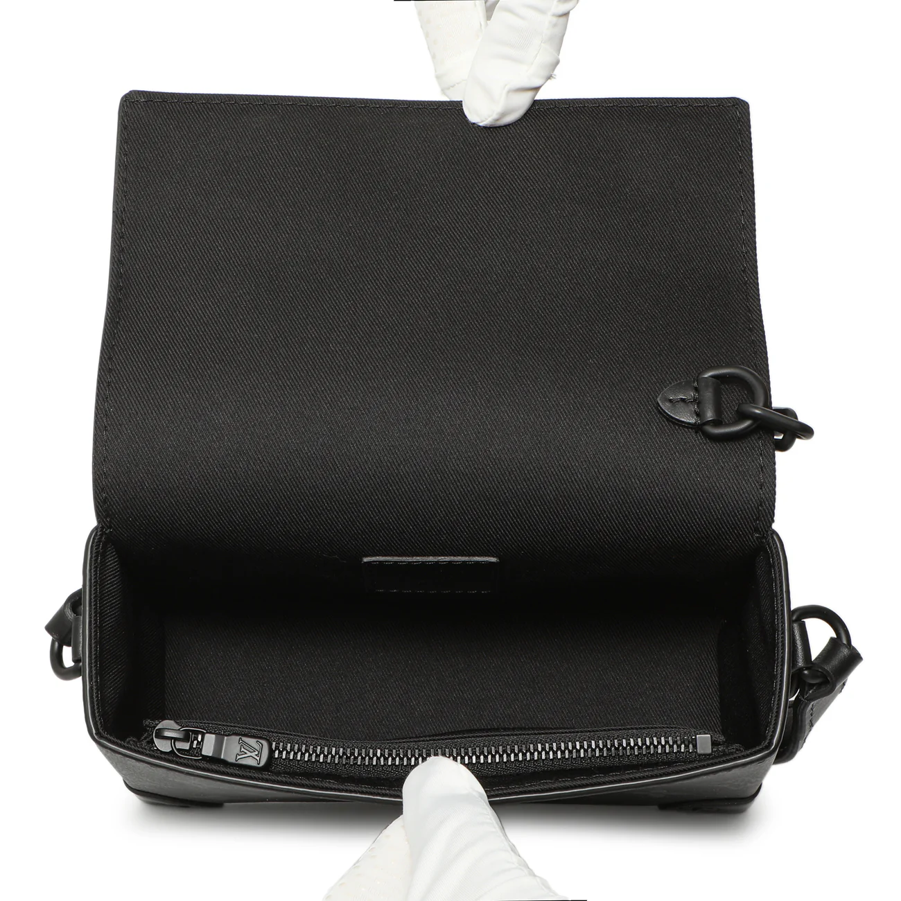 Louis Vuitton Monogram Eclipse Steamer Wearable Wallet - Image 8