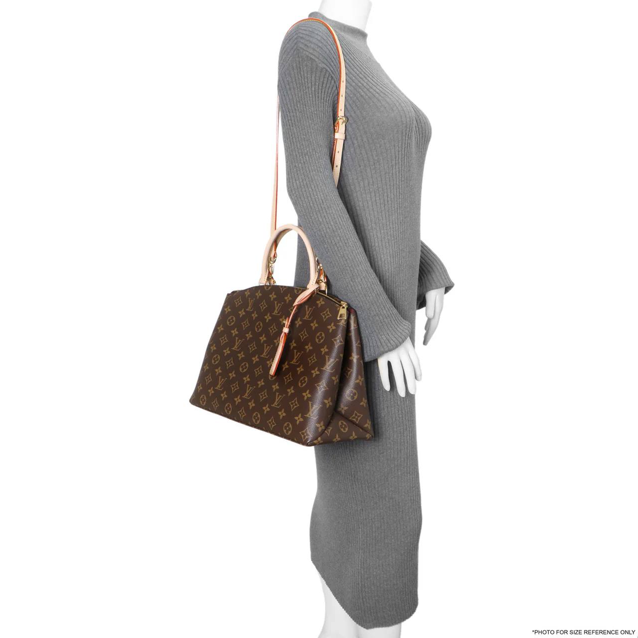 Louis Vuitton Monogram Grand Palais - Image 7