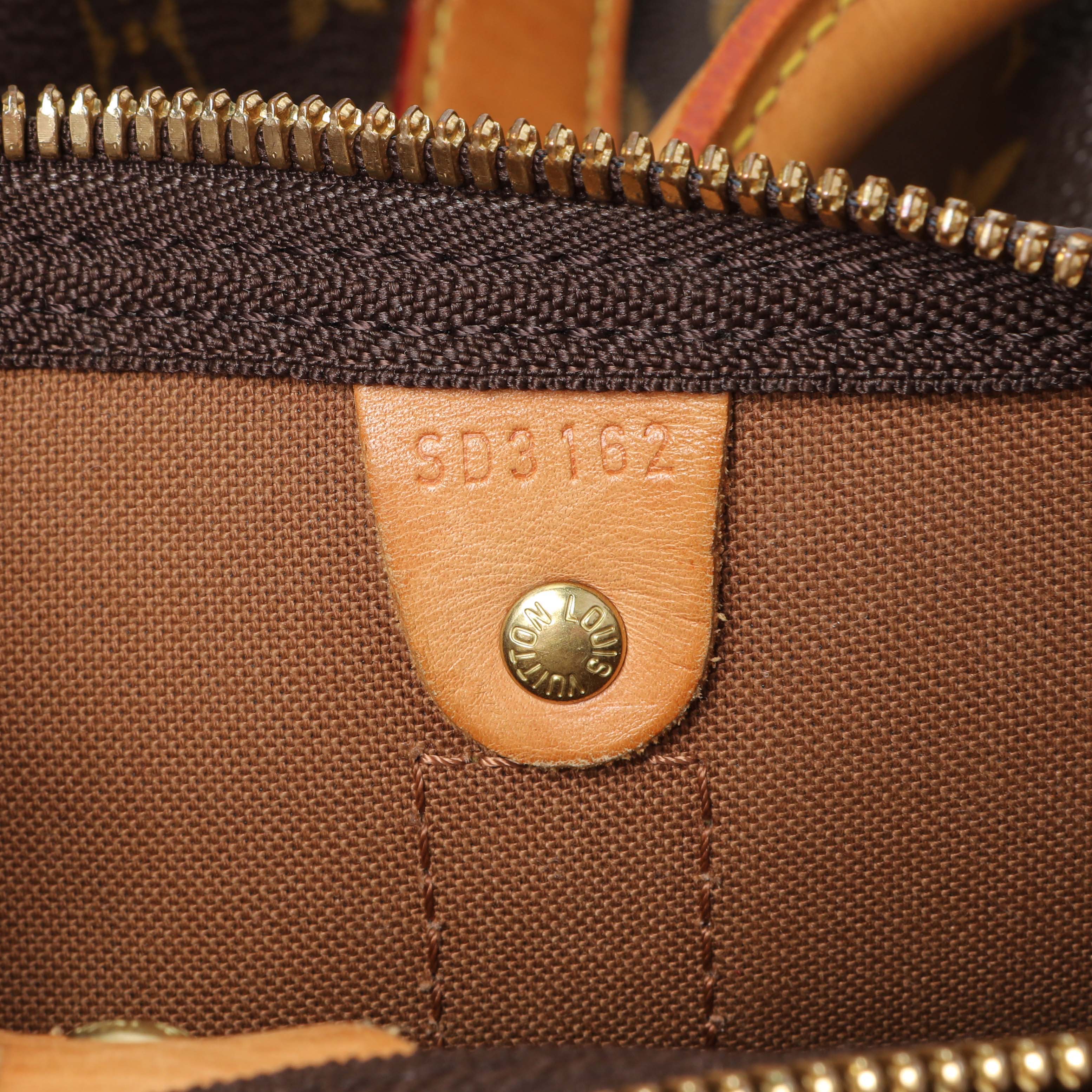 Louis Vuitton Monogram Keepall 60 - Image 10