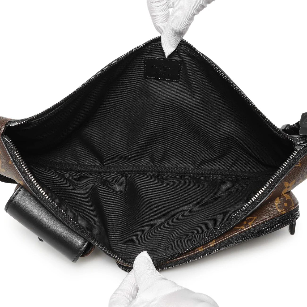 Louis Vuitton Monogram Macassar Christopher Bumbag - Image 4