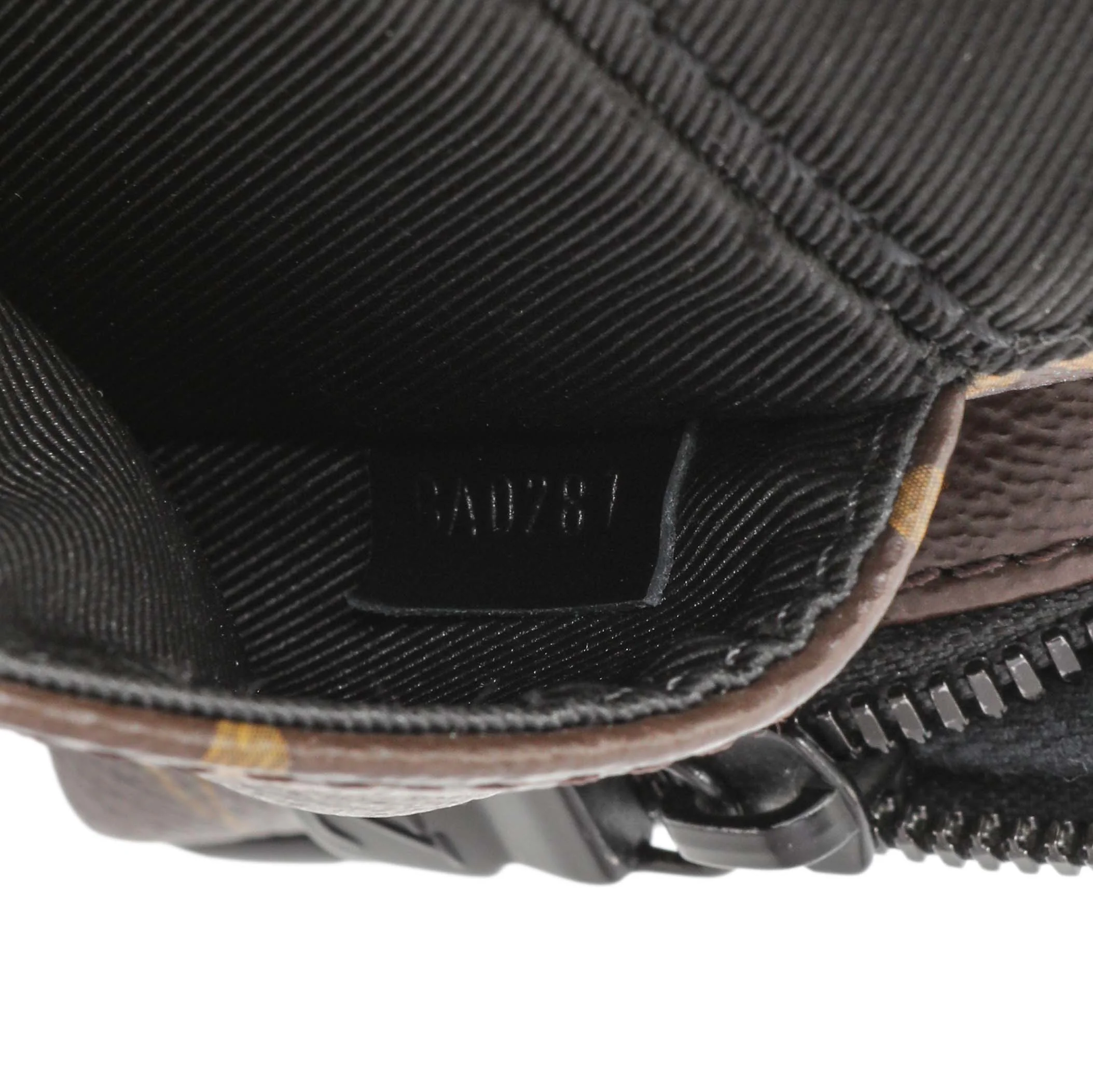 Louis Vuitton Monogram Macassar Christopher Bumbag - Image 6