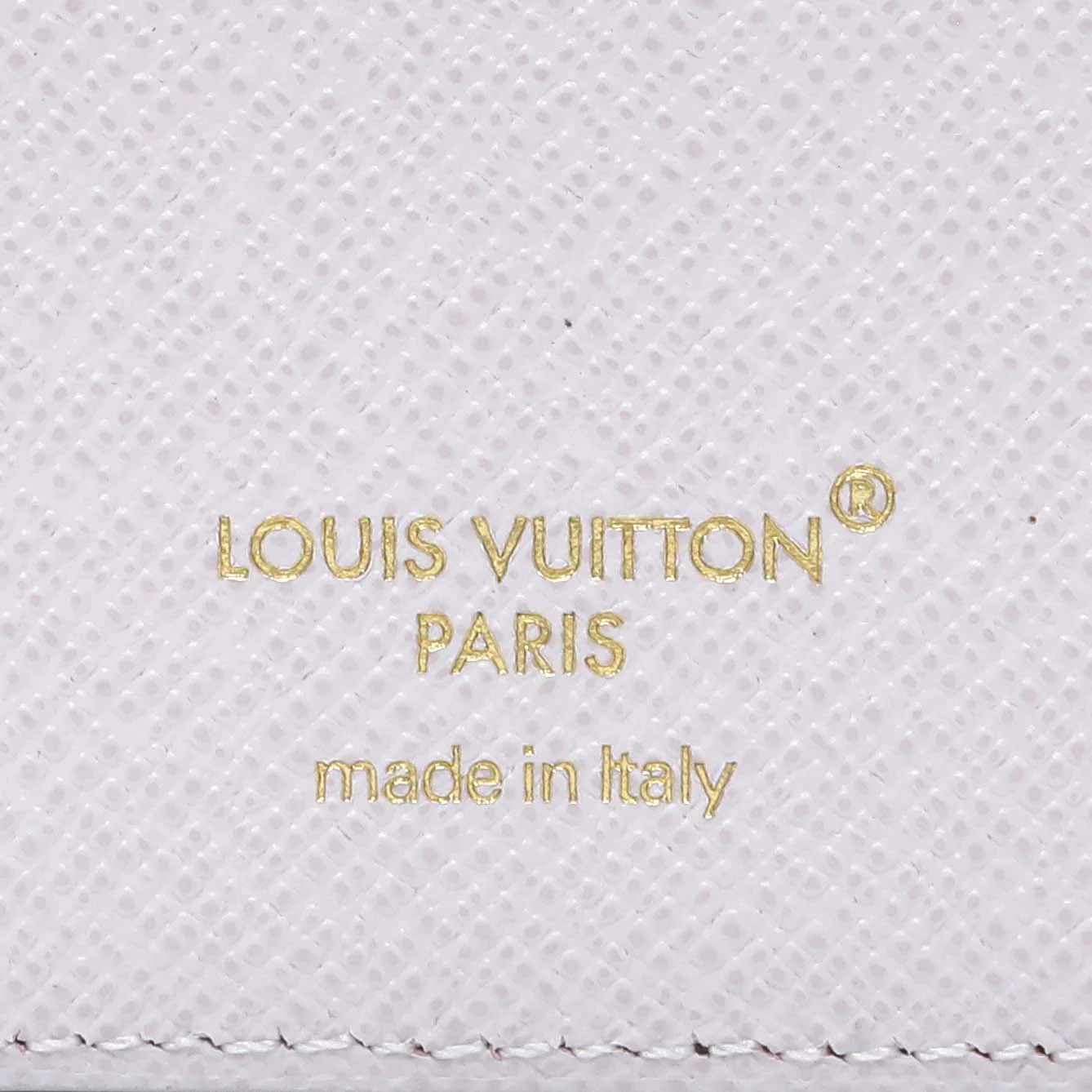 Louis Vuitton Monogram Magnetic Card Holder - Image 4