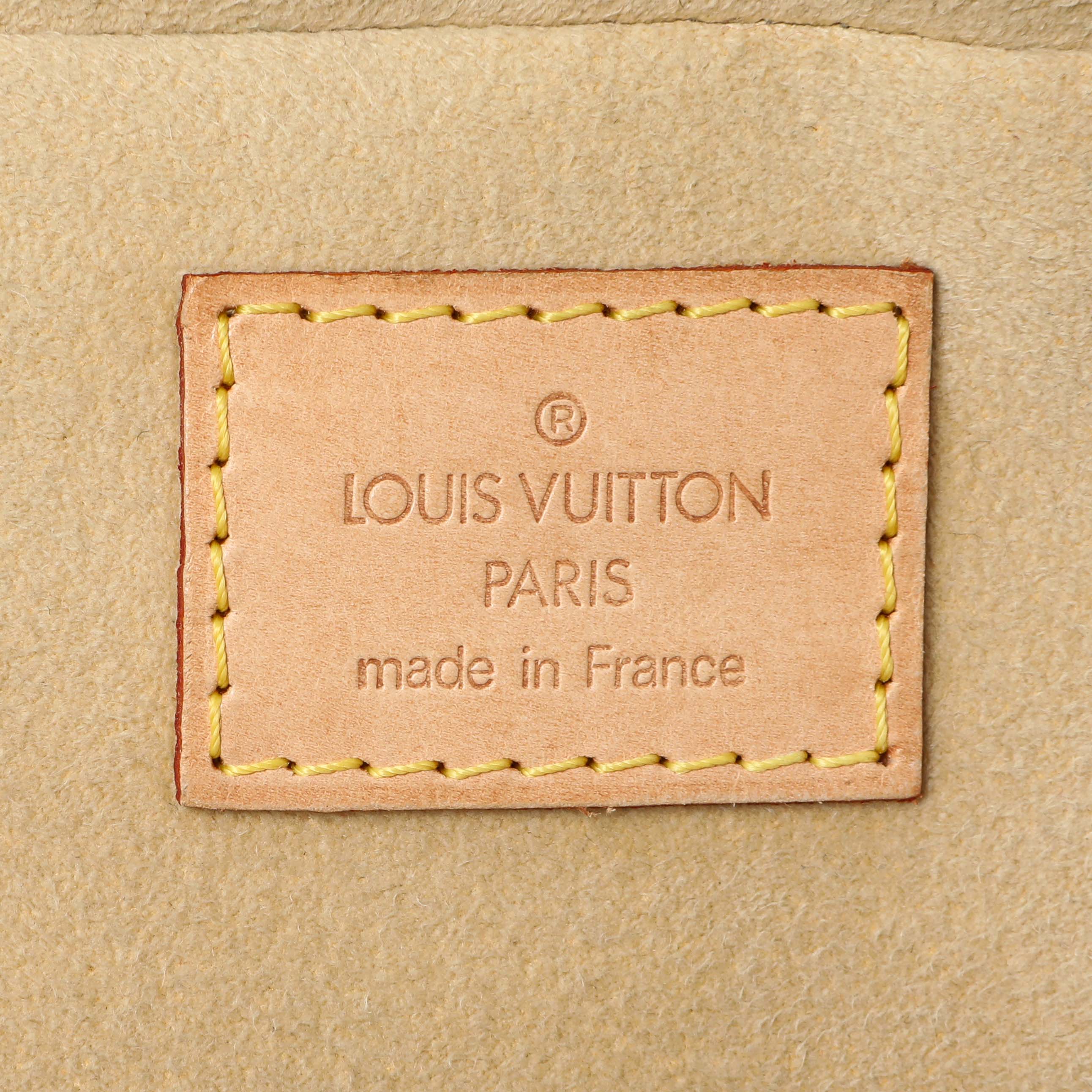 Louis Vuitton Monogram Manhattan PM - Image 9