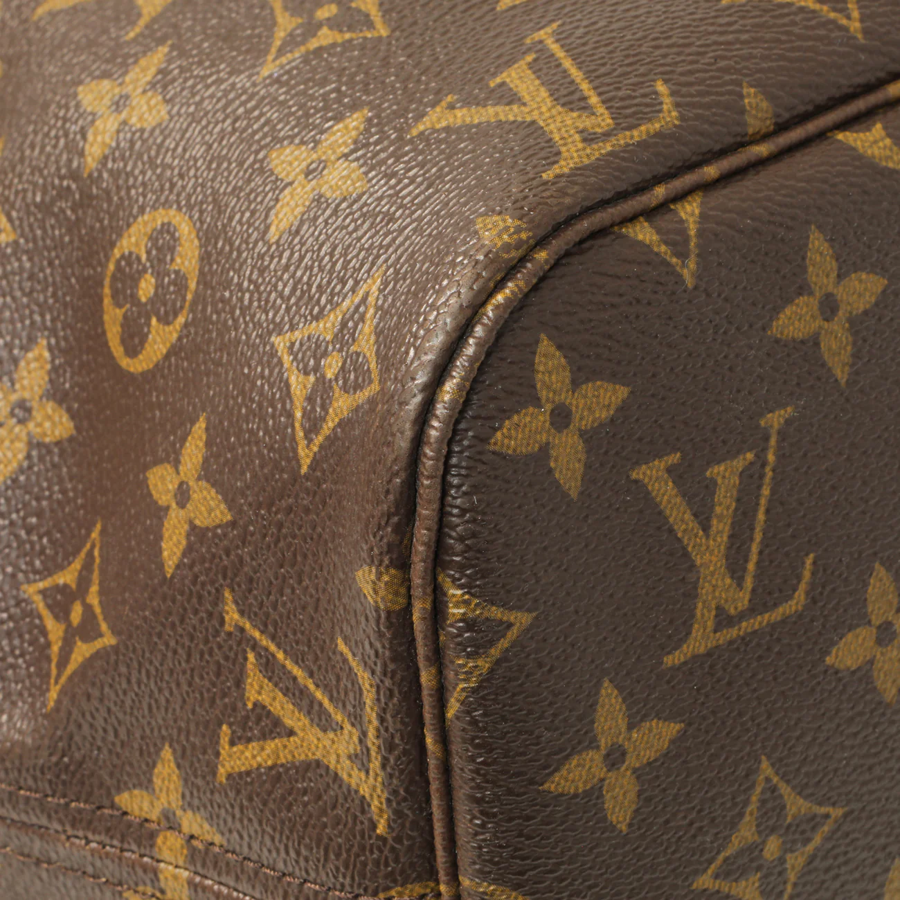 Louis Vuitton Monogram Neverfull MM - Image 4