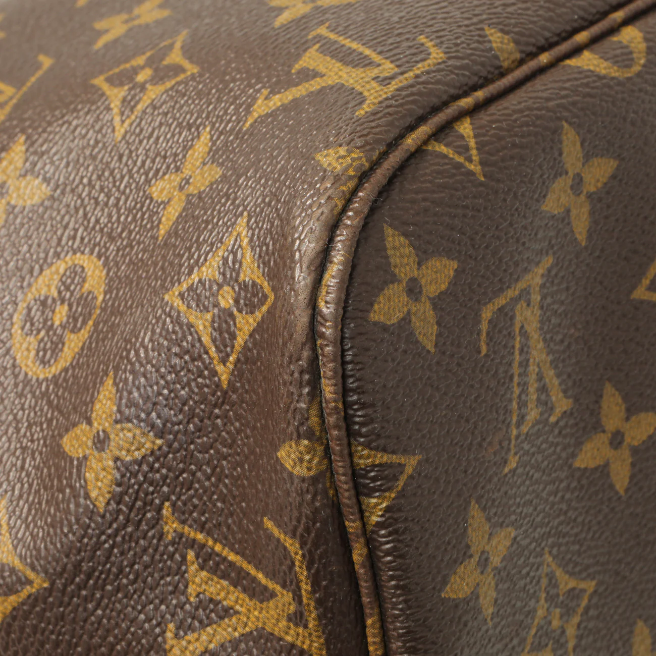 Louis Vuitton Monogram Neverfull MM - Image 6