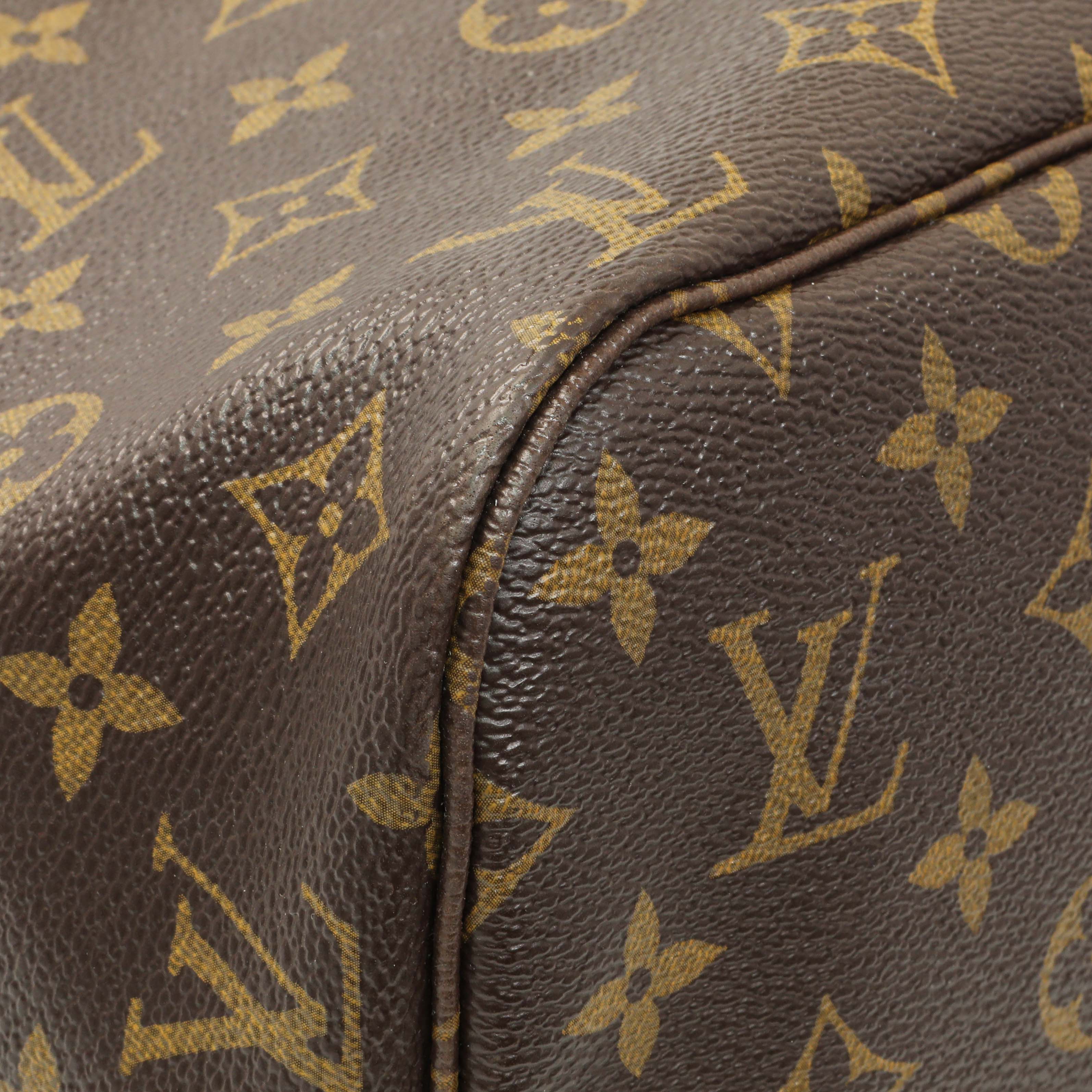 Louis Vuitton Monogram Neverfull MM - Image 4
