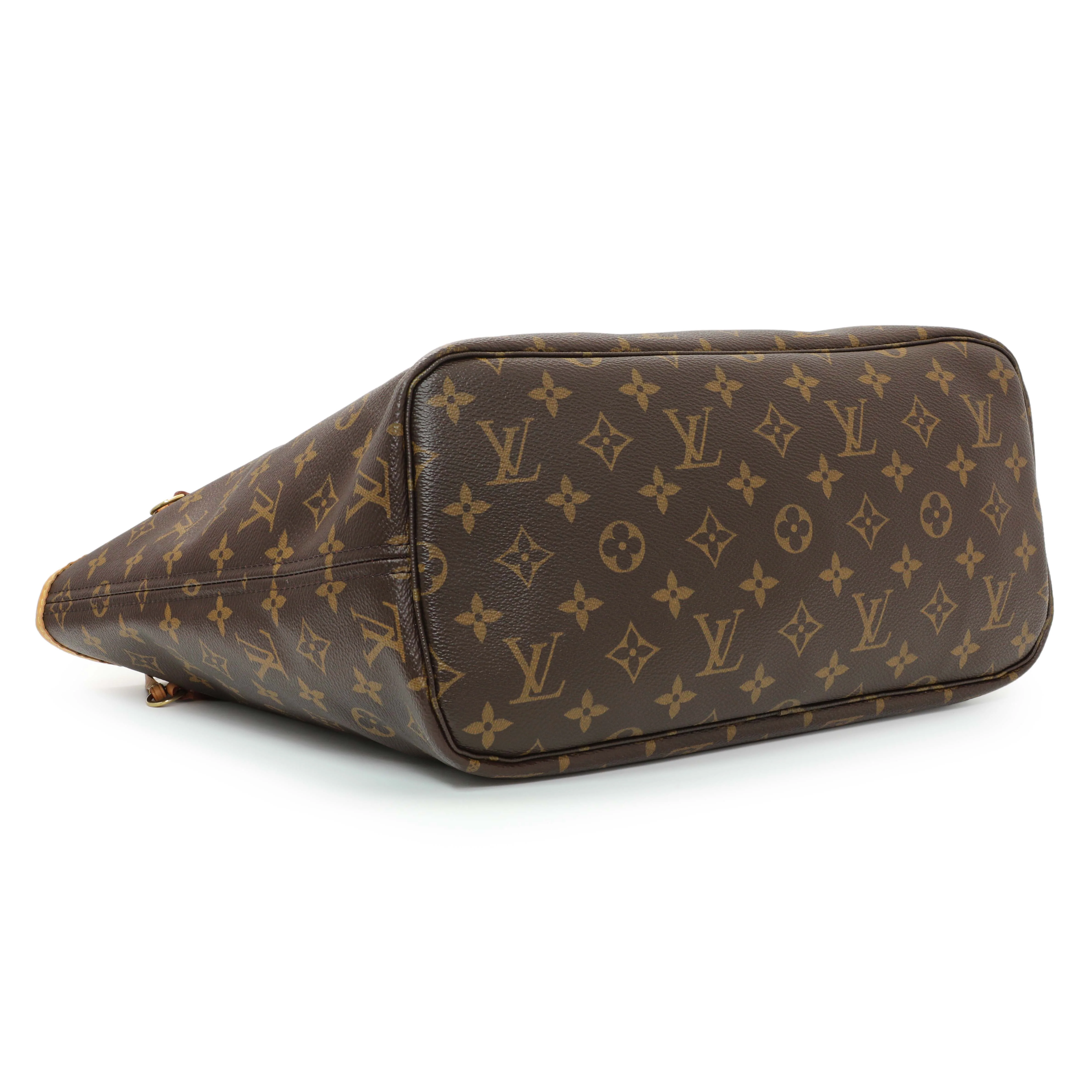 Louis Vuitton Monogram Neverfull MM - Image 3