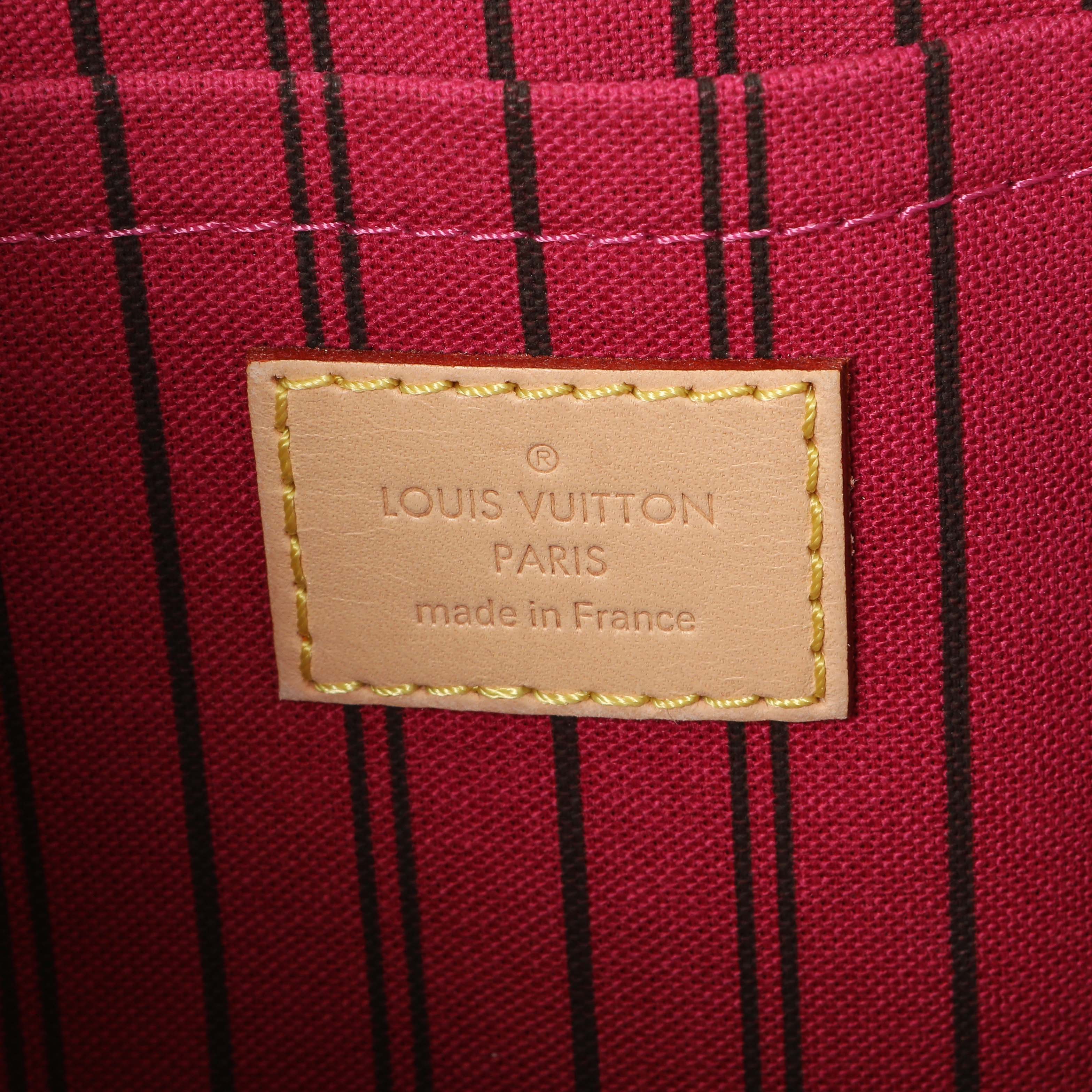 Louis Vuitton Monogram Neverfull Pochette MM/GM - Image 5