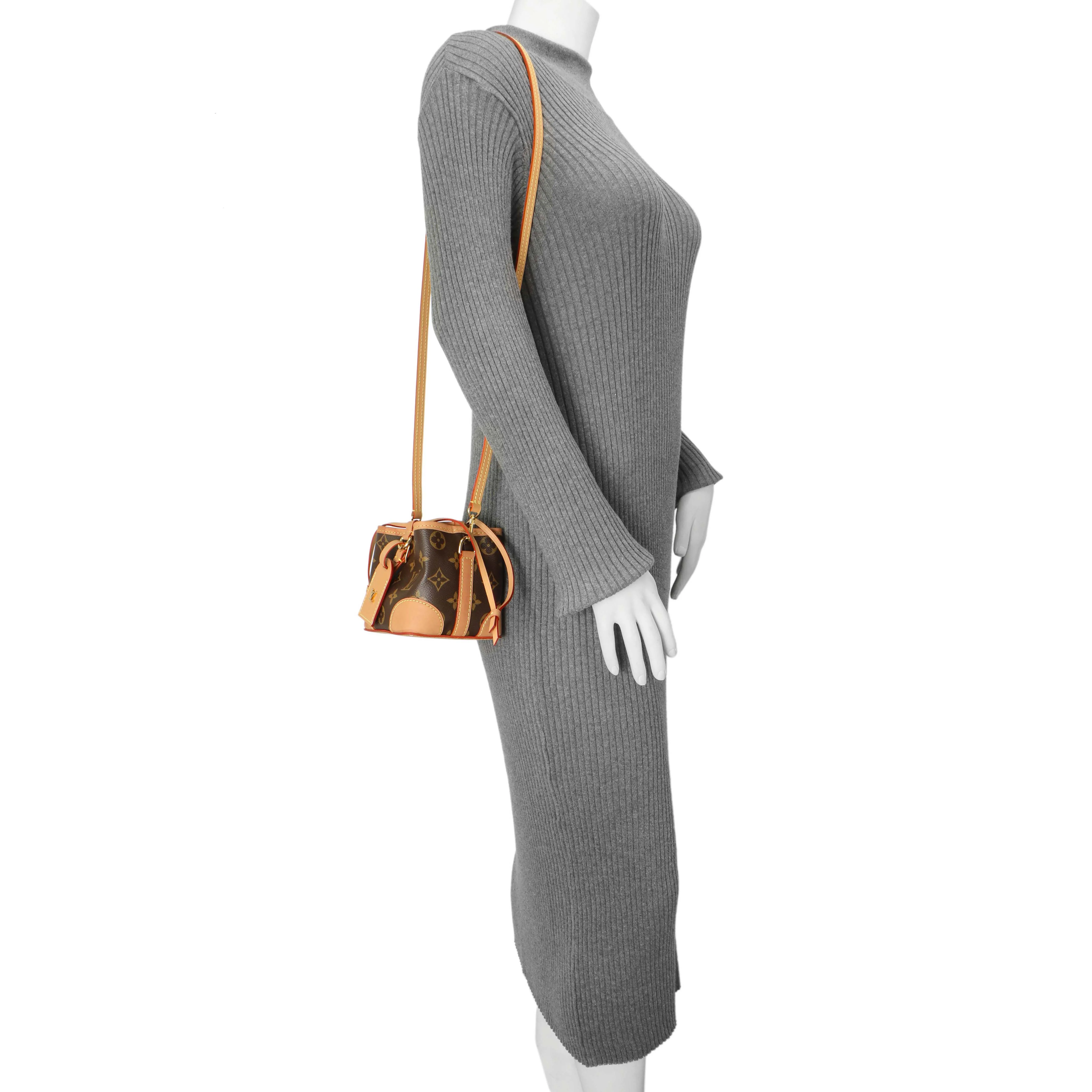 Louis Vuitton Monogram Noe Purse - Image 10