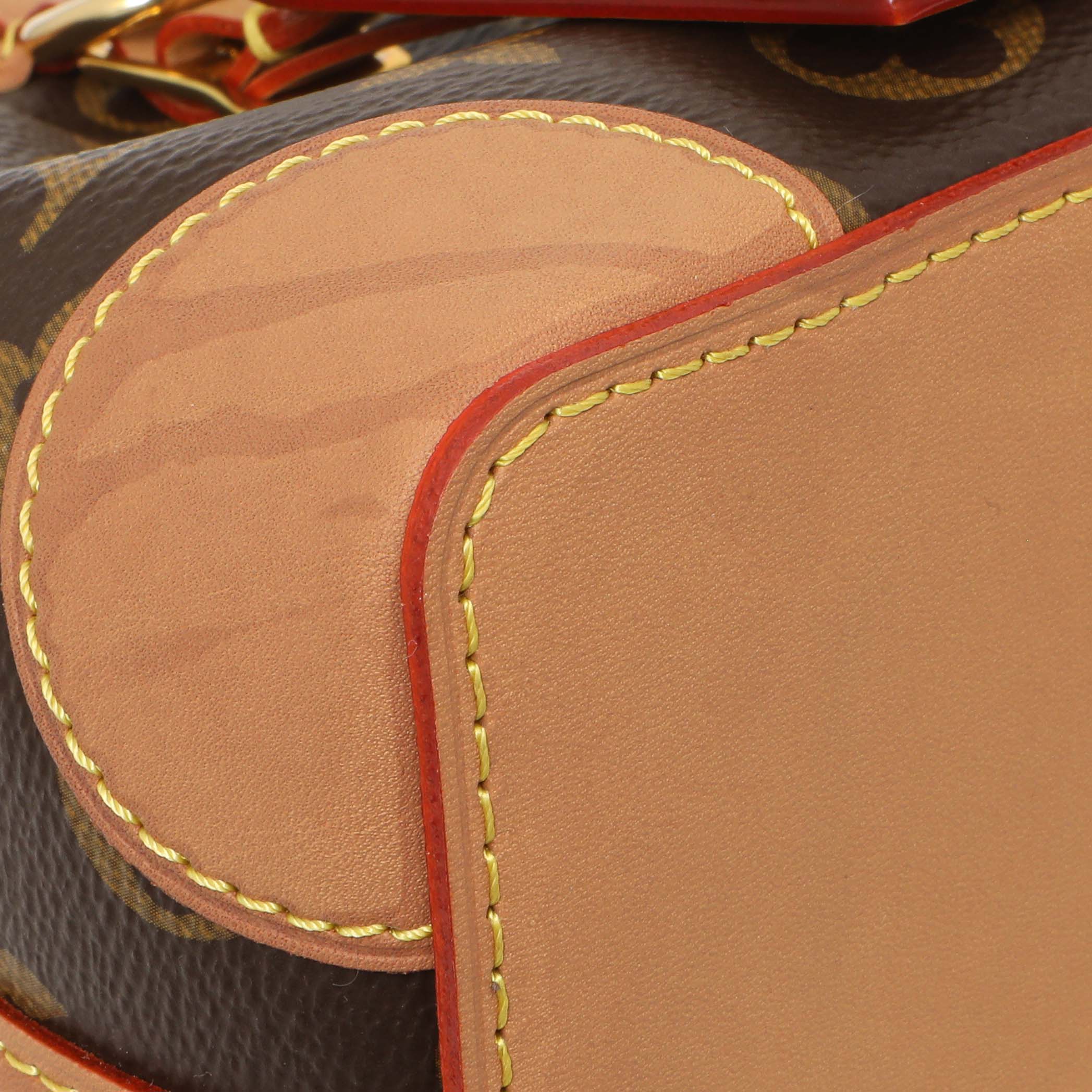 Louis Vuitton Monogram Noe Purse - Image 4