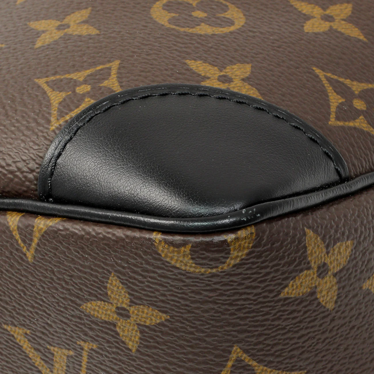 Louis Vuitton Monogram Odeon PM Black - Image 5