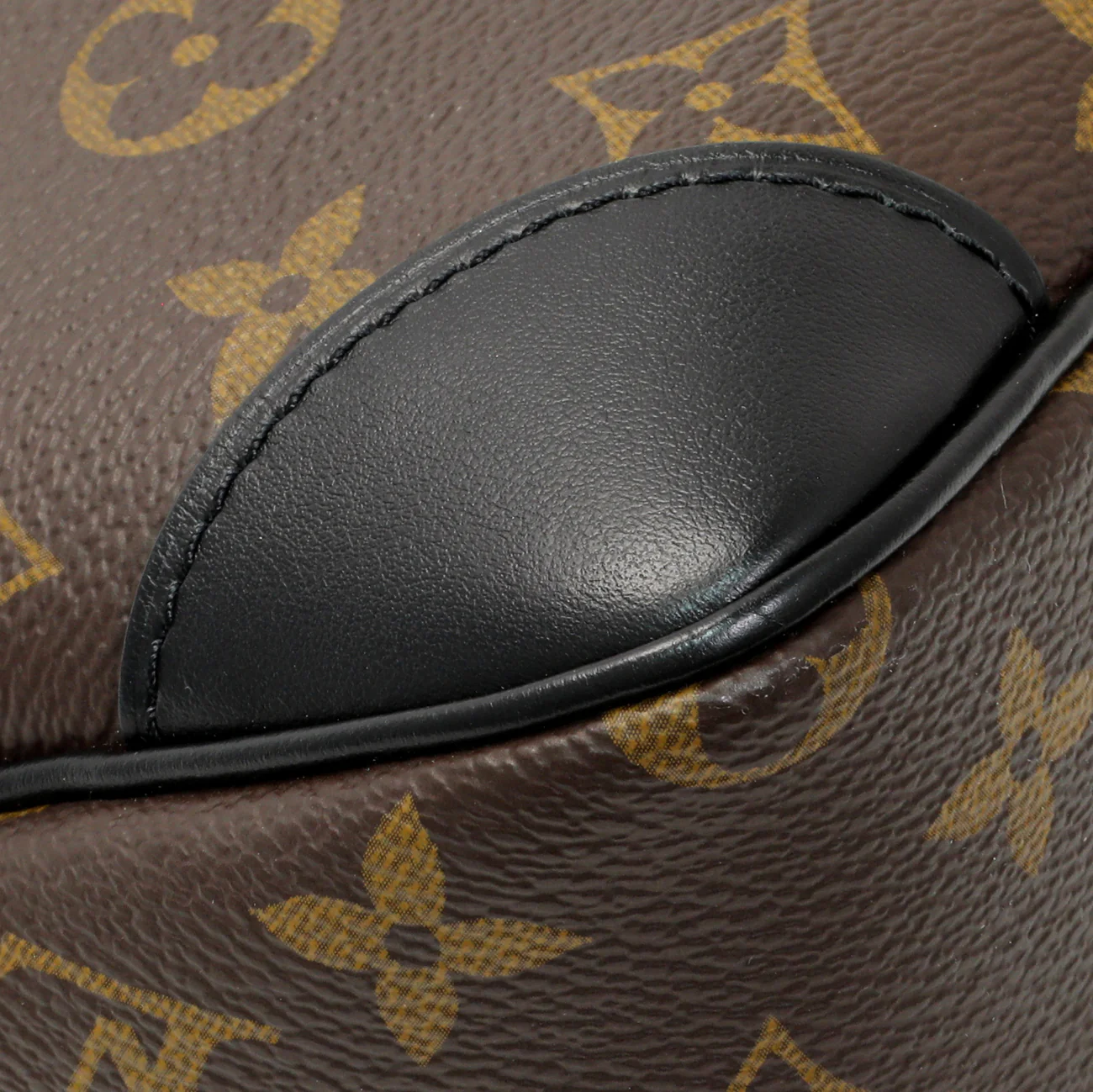 Louis Vuitton Monogram Odeon PM Black - Image 6