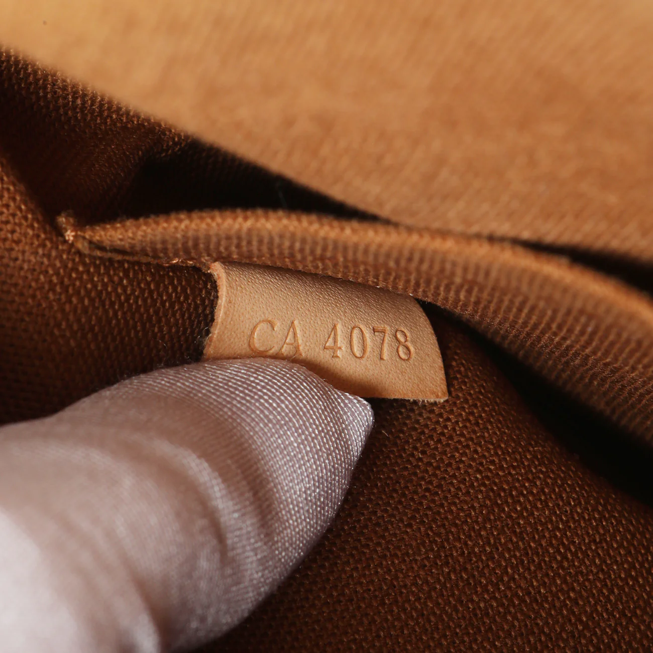 Louis Vuitton Monogram Odeon PM - Image 9