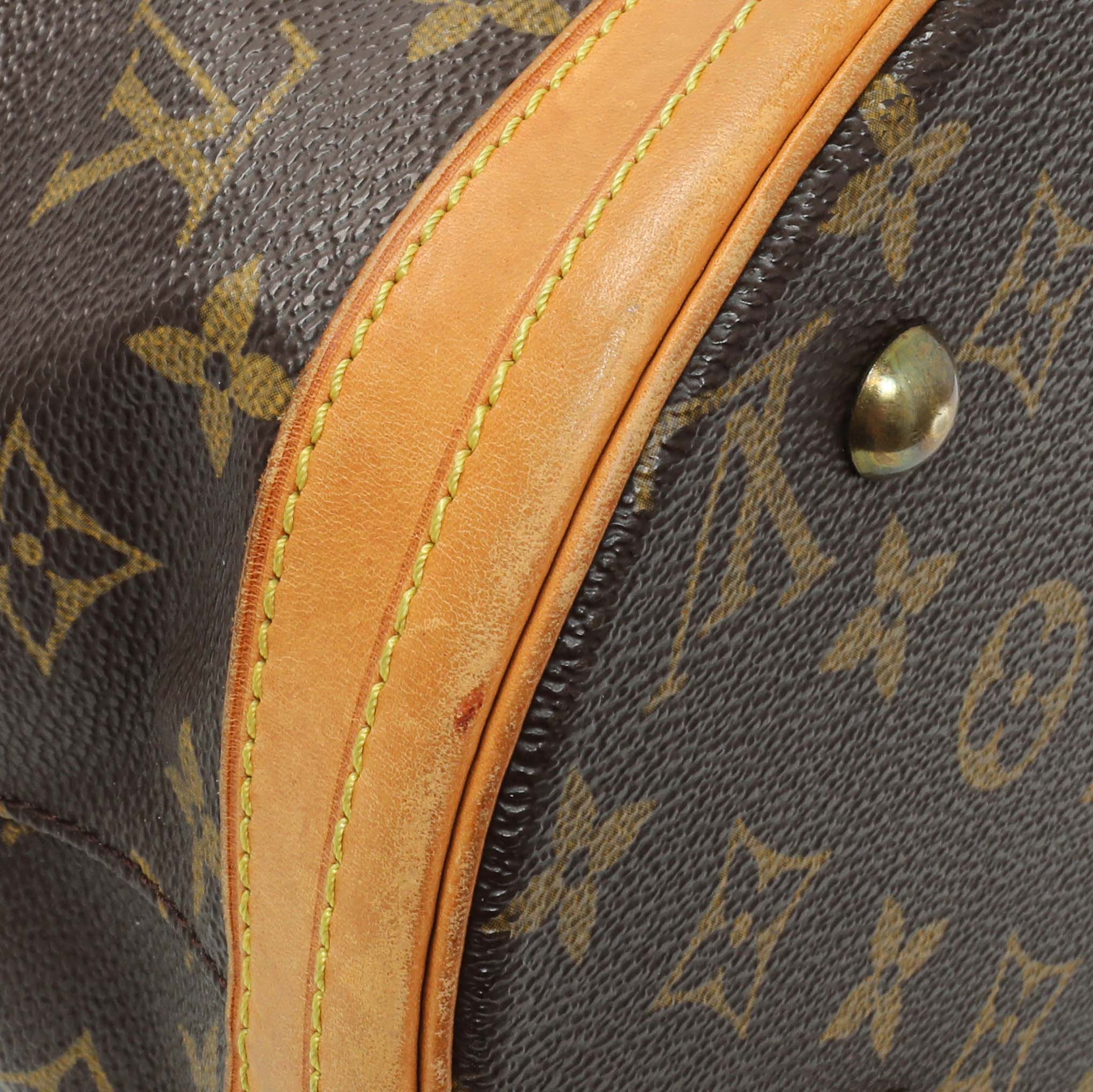 Louis Vuitton Monogram Petit Bucket 23 - Image 6