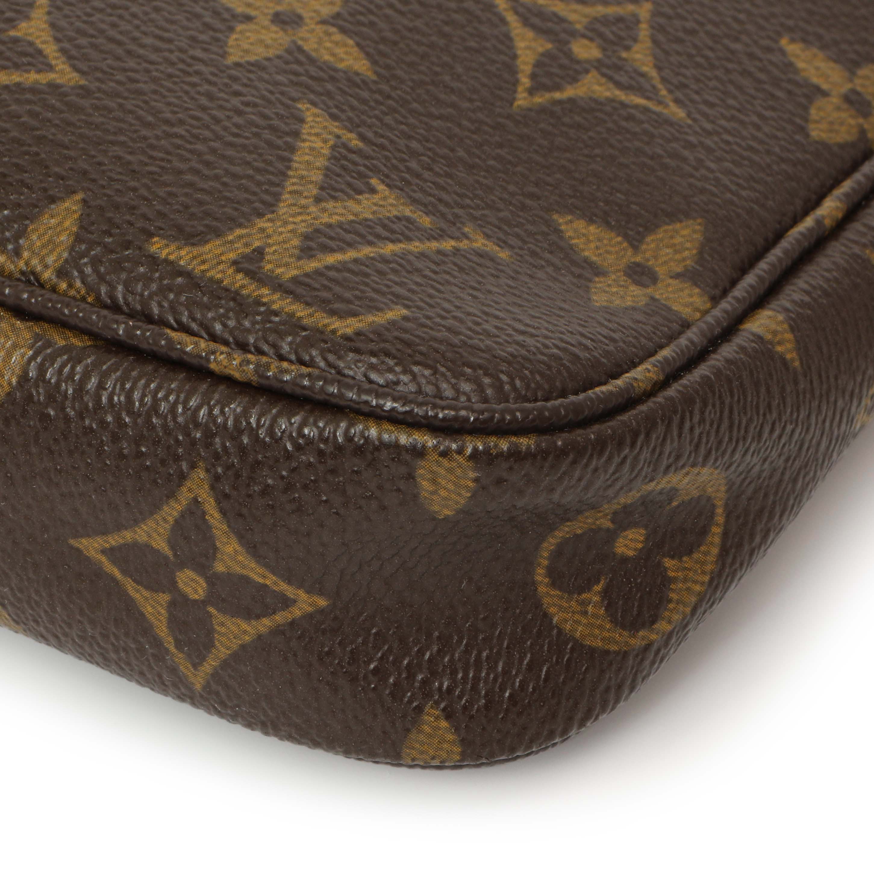 Louis Vuitton Monogram Pochette Accessoires - Image 5