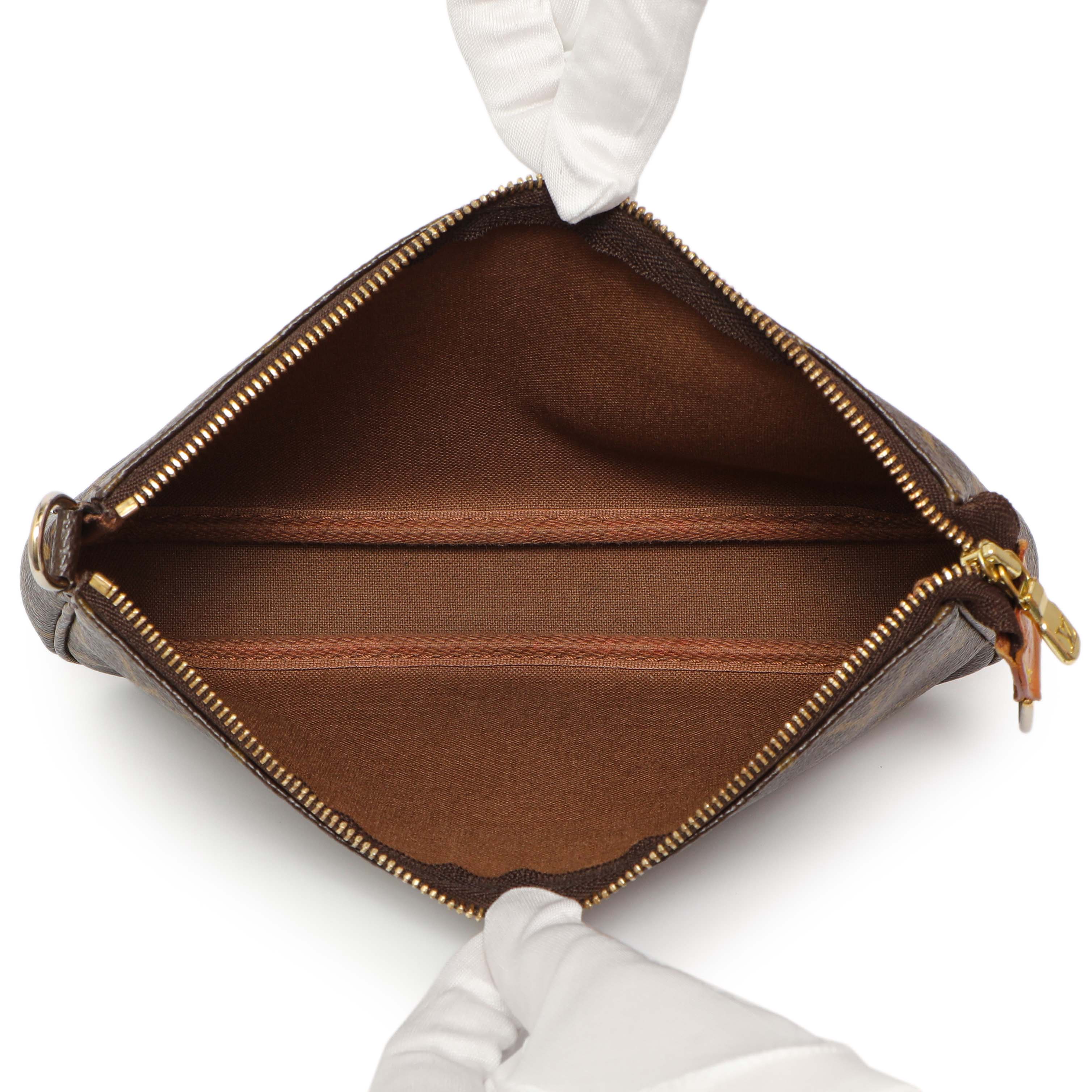 Louis Vuitton Monogram Pochette Accessoires - Image 8