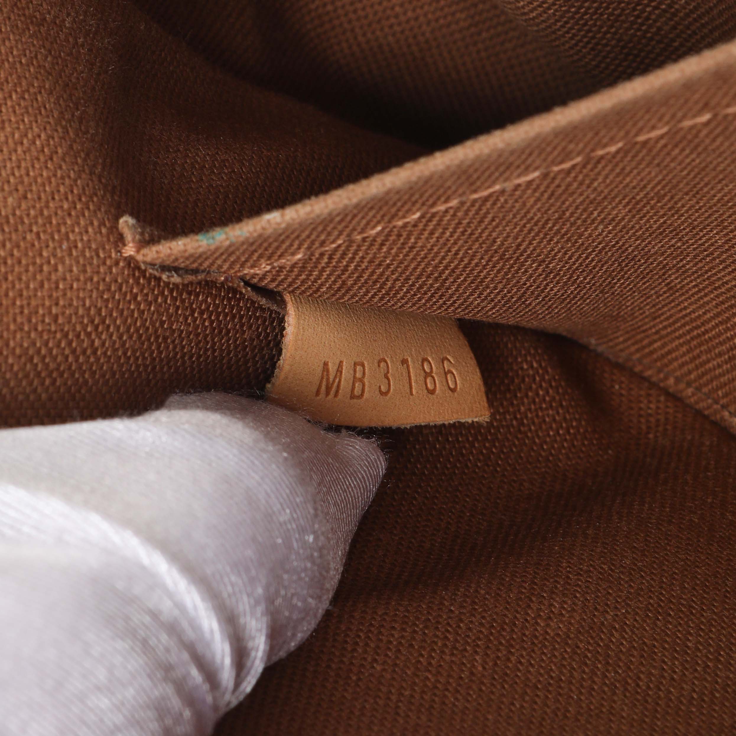 Louis Vuitton Monogram Pochette Accessoires NM - Image 10