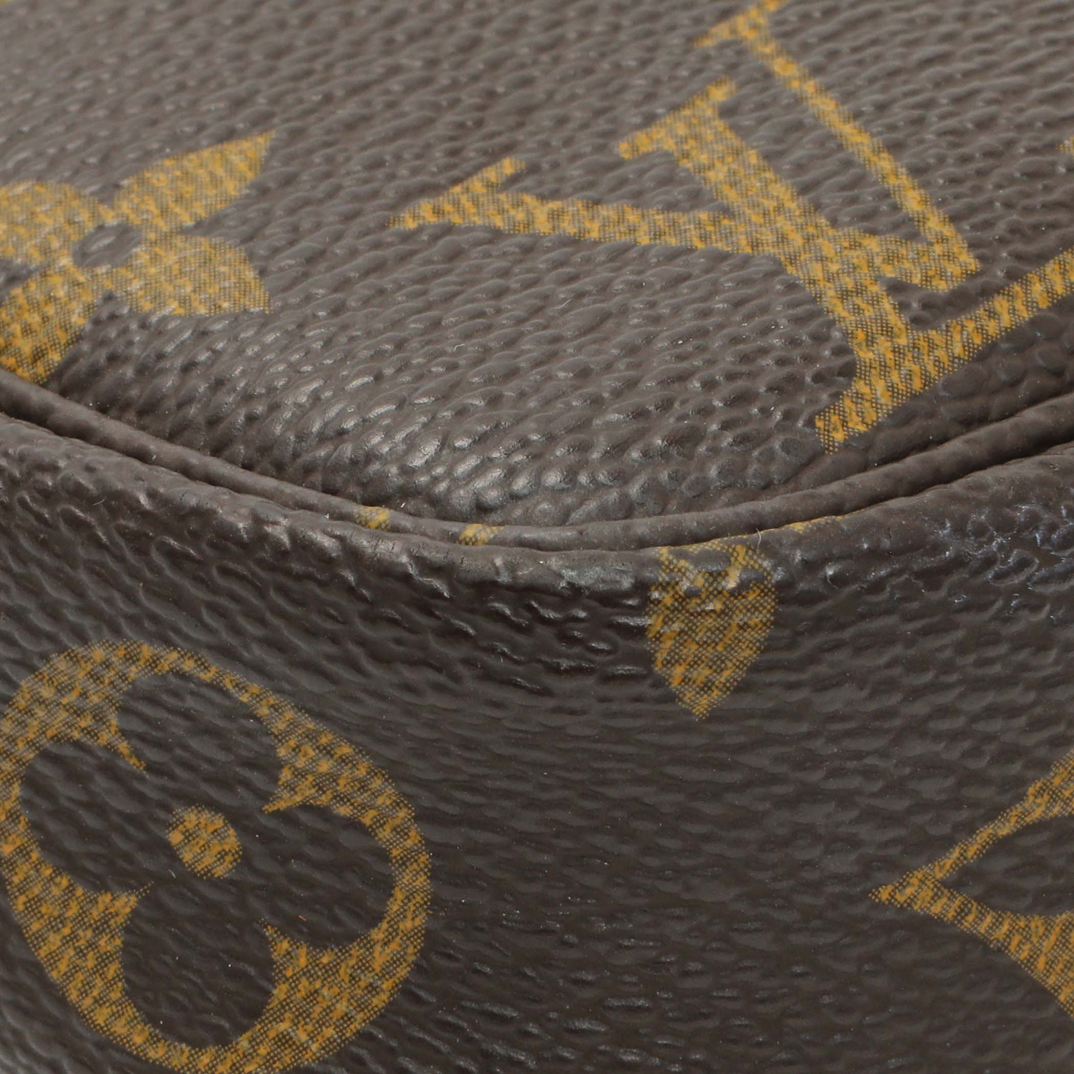 Louis Vuitton Monogram Pochette Accessories - Image 6