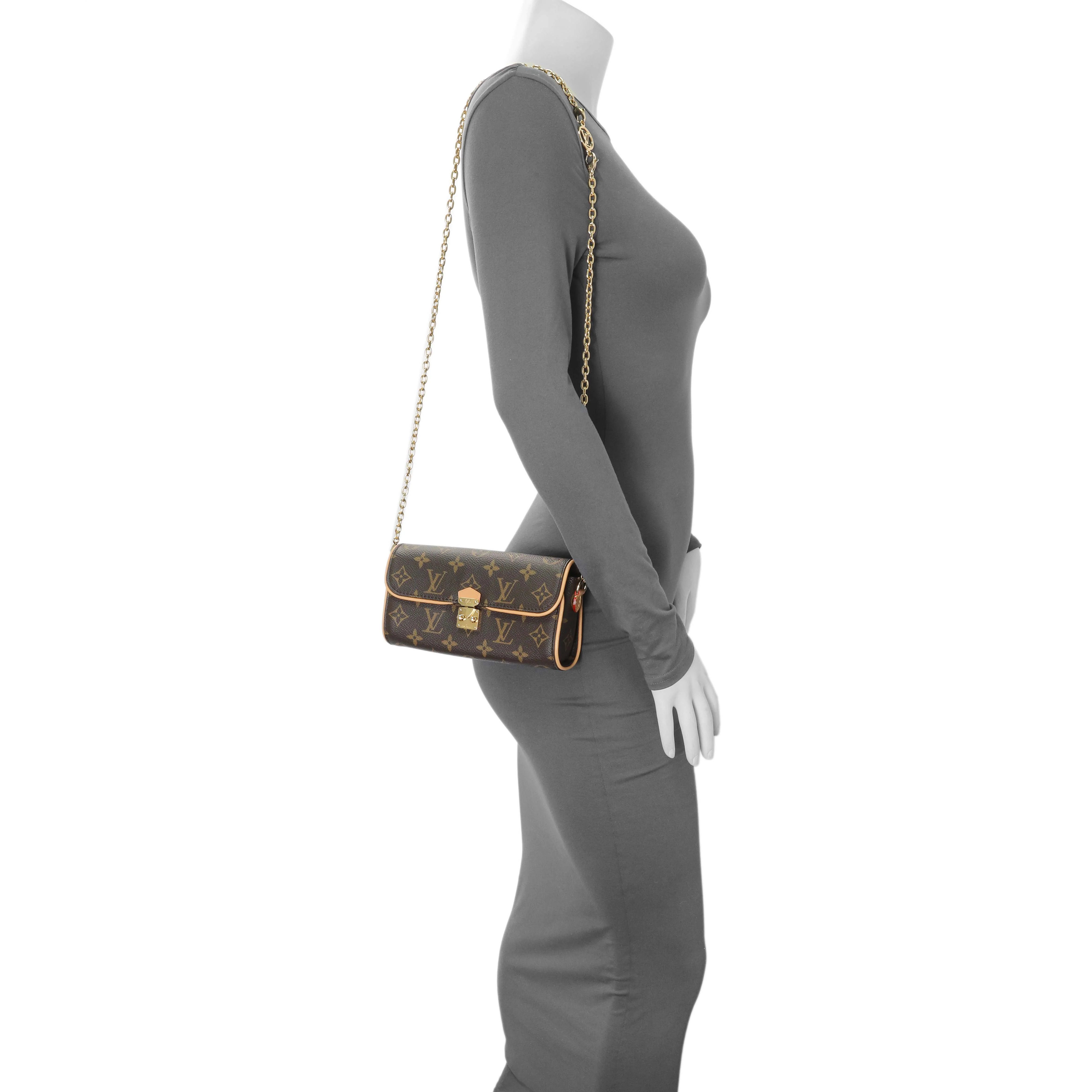 Louis Vuitton Monogram Pochette Camille - Image 6