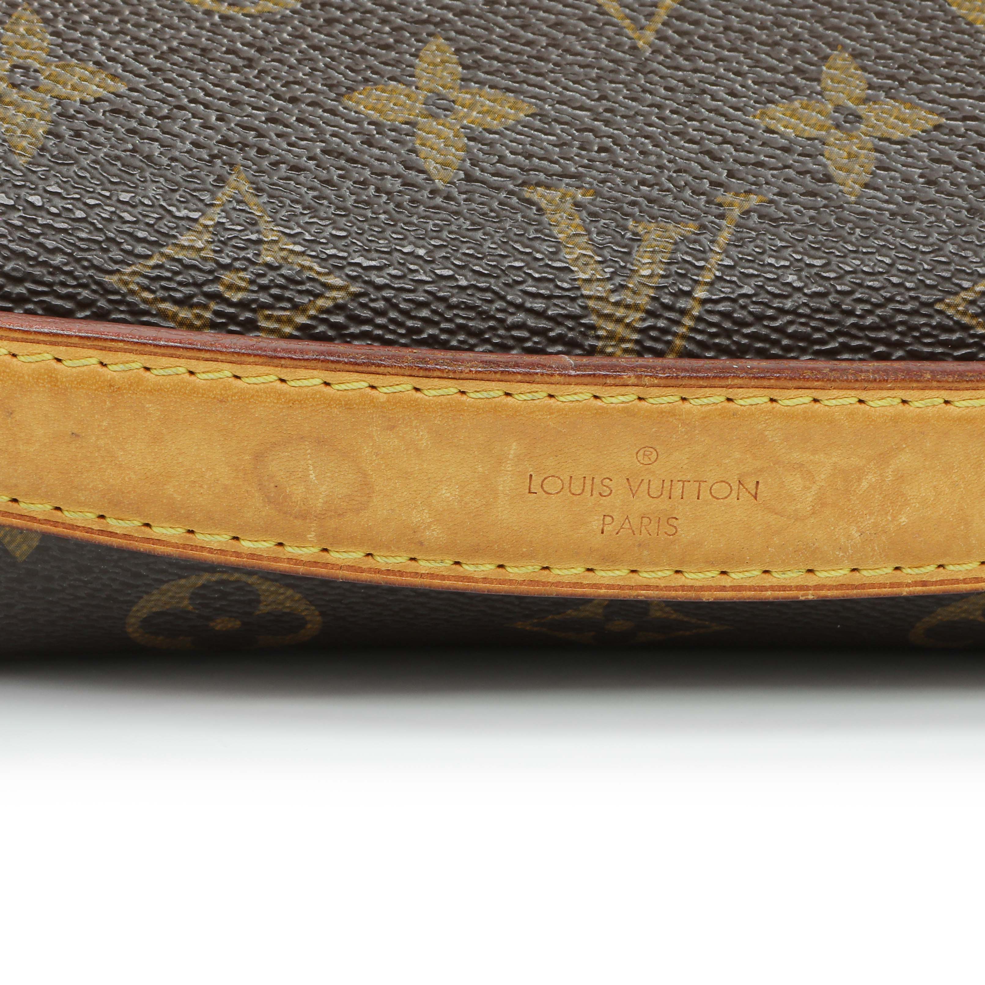 Louis Vuitton Monogram Pochette Metis - Image 16