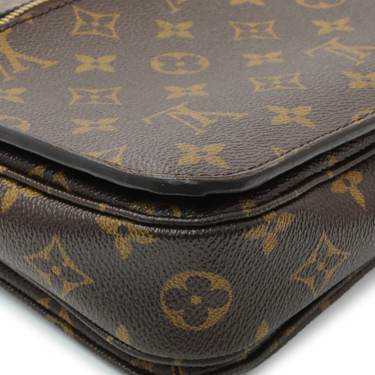 Louis Vuitton Monogram Pochette Metis - Image 6