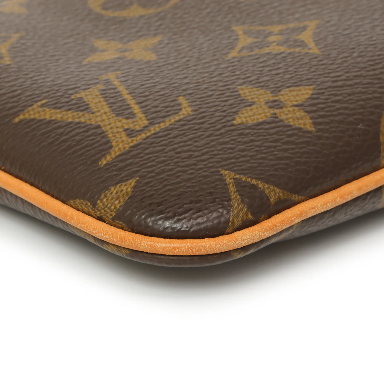 Louis Vuitton Monogram Pochette Milla MM - Image 6